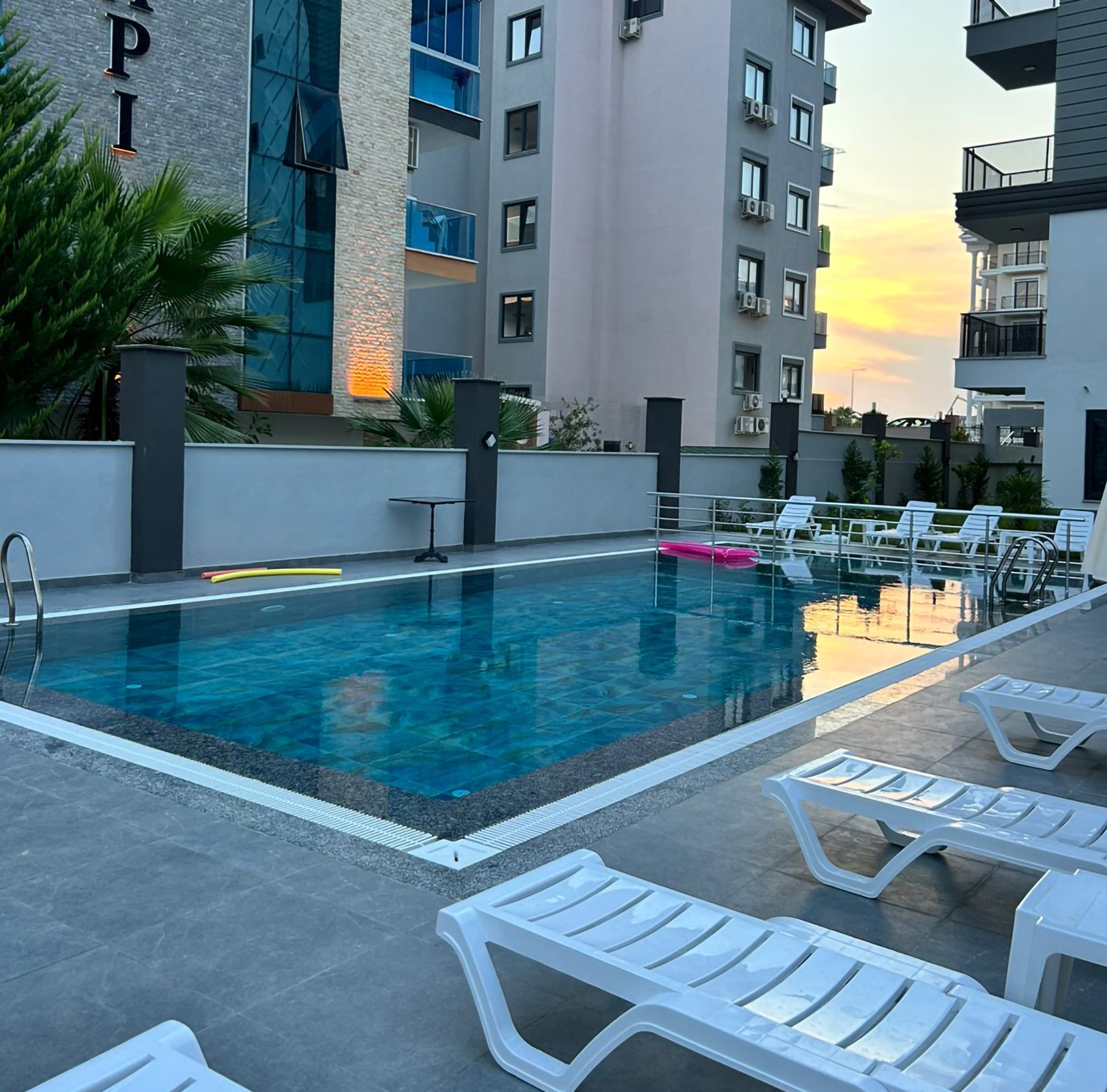Meerblick 1+1 Wohnung in Kestel, Alanya