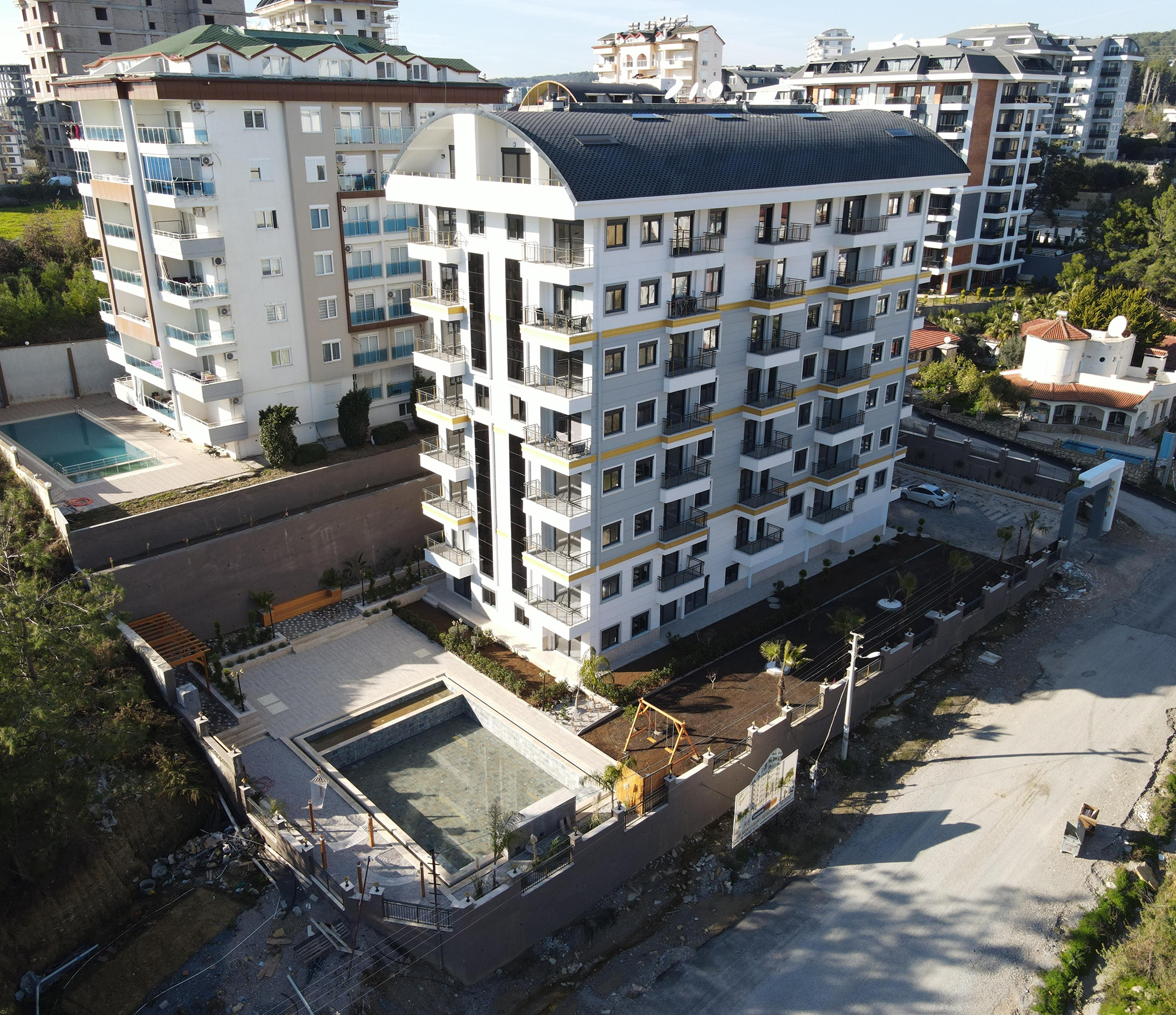 Luksuriøs 2+1 Lejlighed med Bjergudsigt i Alanya - Avsallar