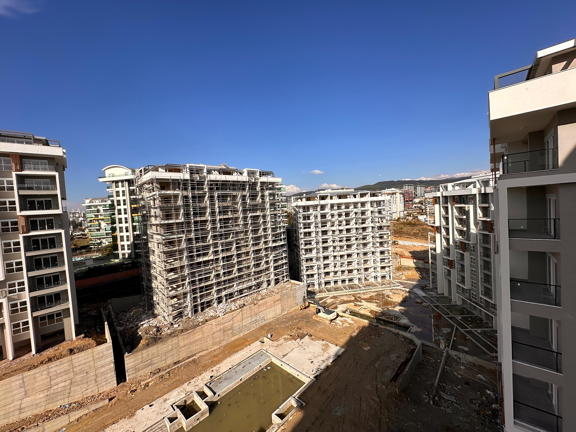 Luxuriöses 1+1 Apartment mit Bergblick, Alanya - Avsallar