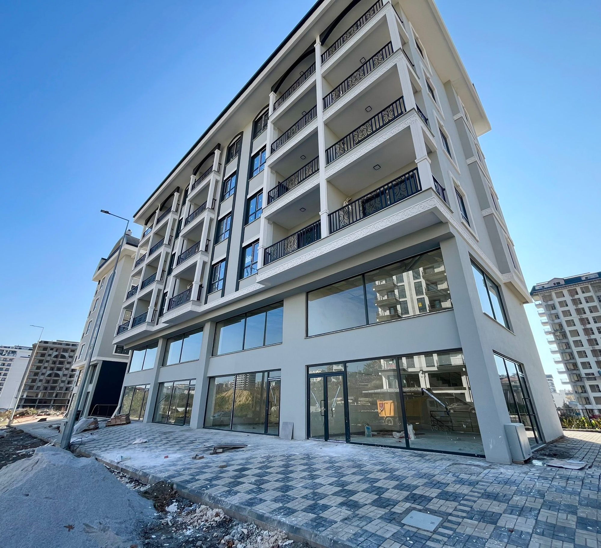 Mountain View 1+1 Apartment in Mahmutlar, Alanya