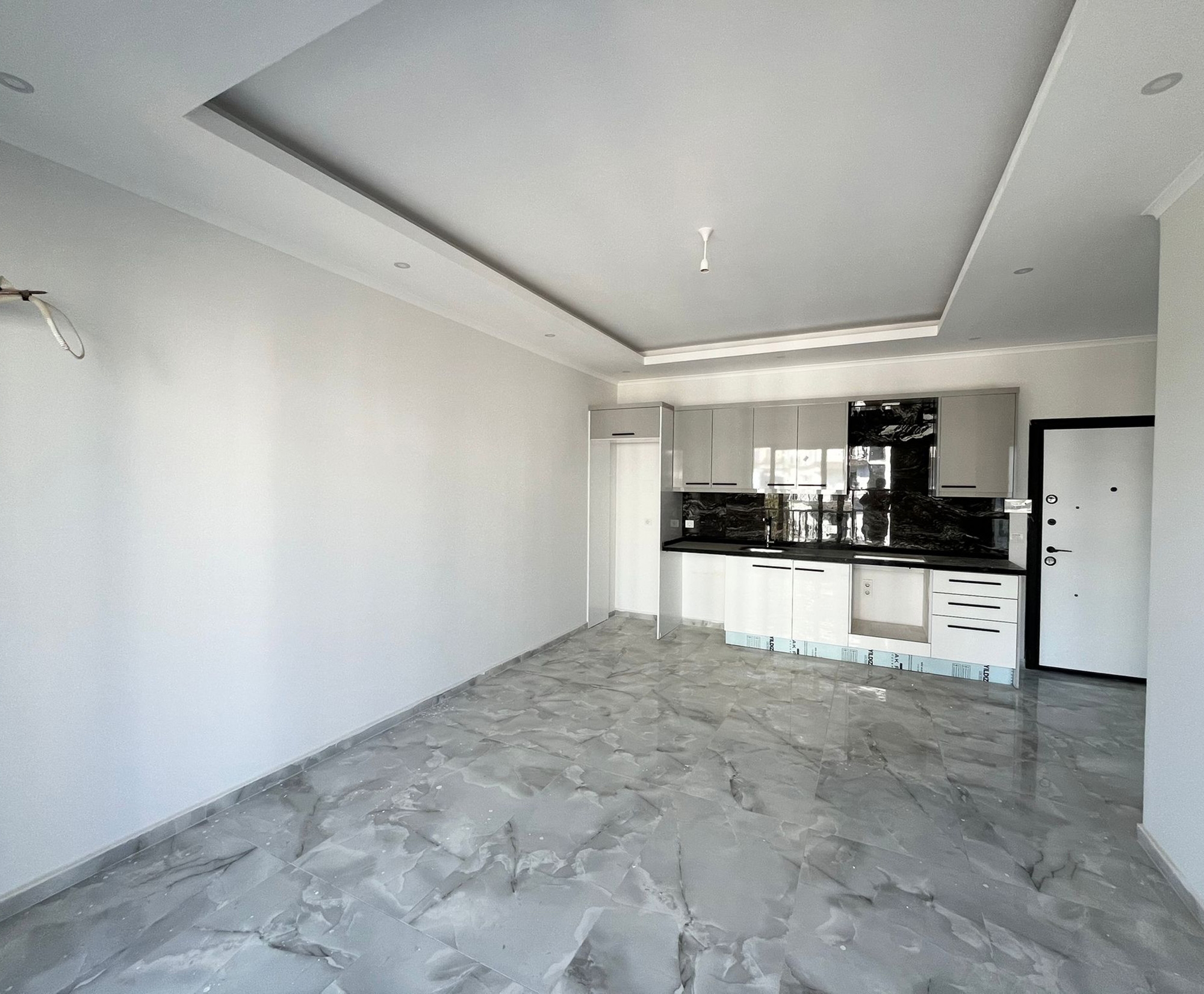 Mountain View 1+1 Apartment in Mahmutlar, Alanya