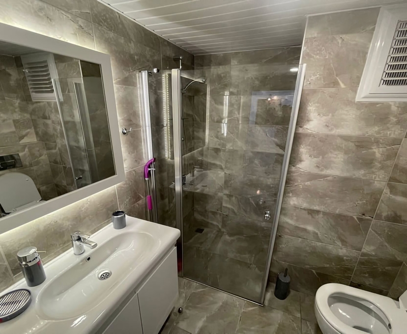 Luxuriöses 1+1 Apartment mit Bergblick, Alanya