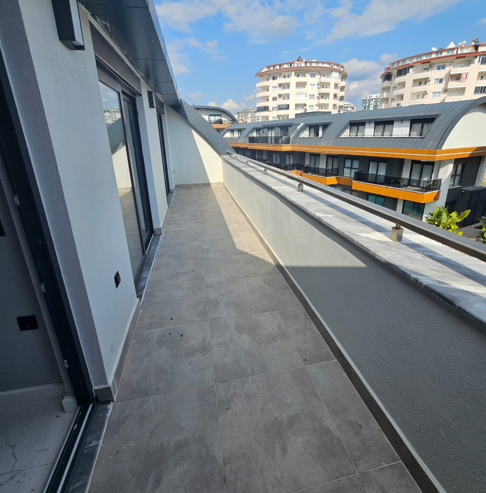 Ylellinen 4+1 kattohuoneisto vuorinäköalalla, Alanya - Avsallar