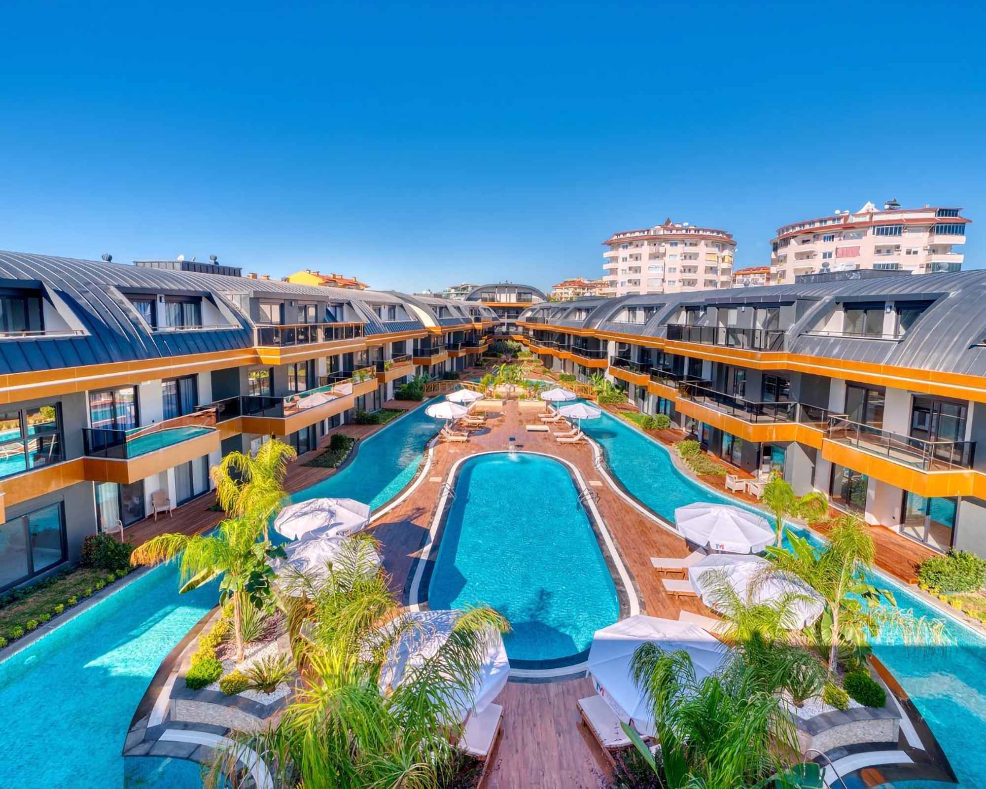 Luxurious 2+1 Penthouse with Mountain View in Avsallar, Alanya