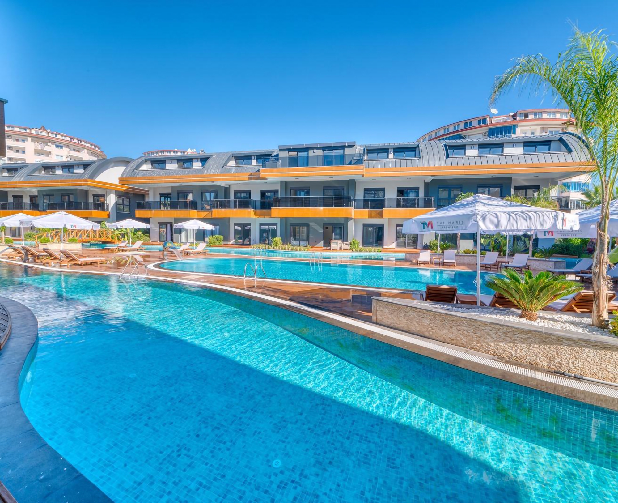 Luxurious 2+1 Penthouse with Mountain View in Avsallar, Alanya