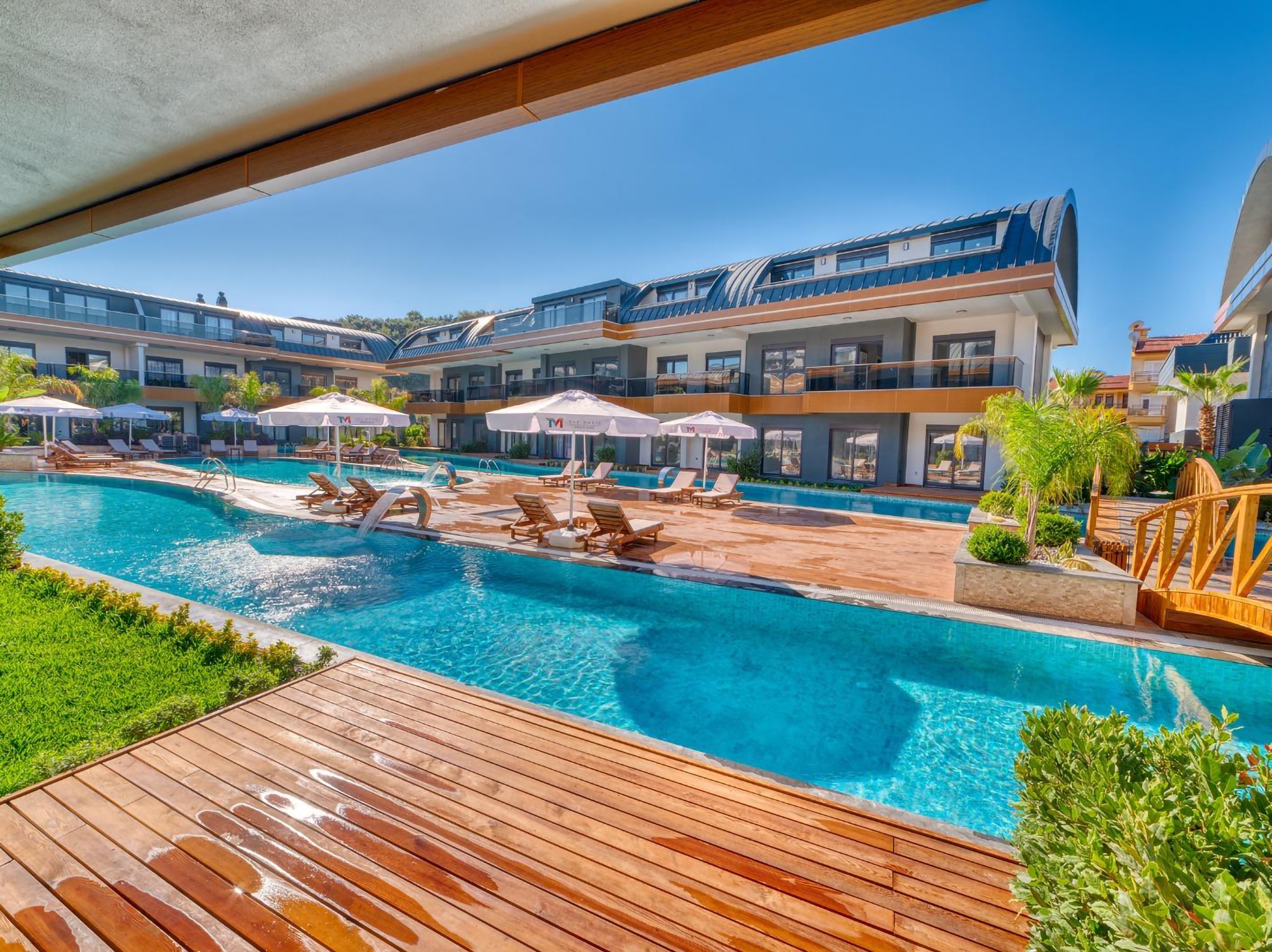 Luxurious 2+1 Penthouse with Mountain View in Avsallar, Alanya