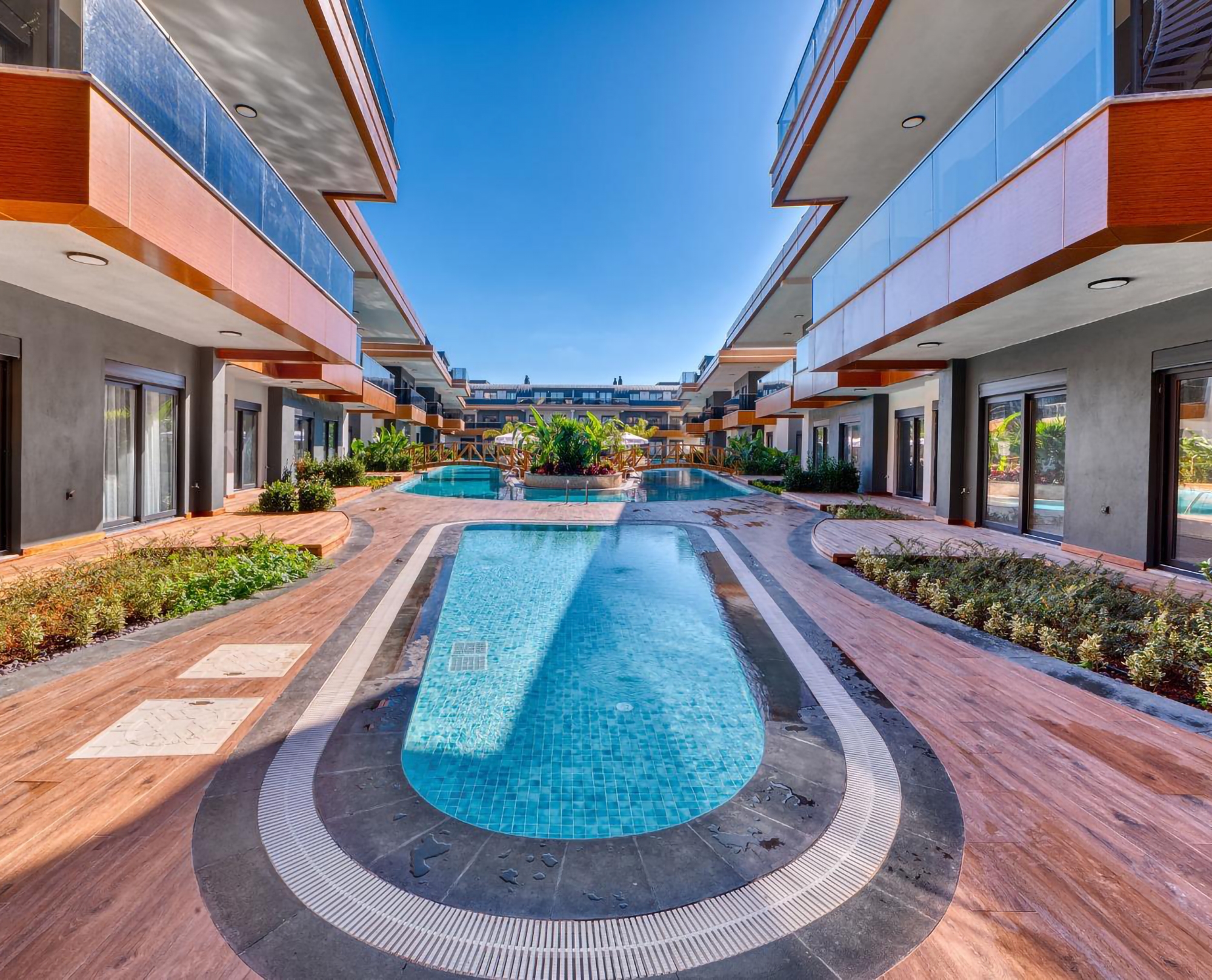 Luxurious 2+1 Penthouse with Mountain View in Avsallar, Alanya