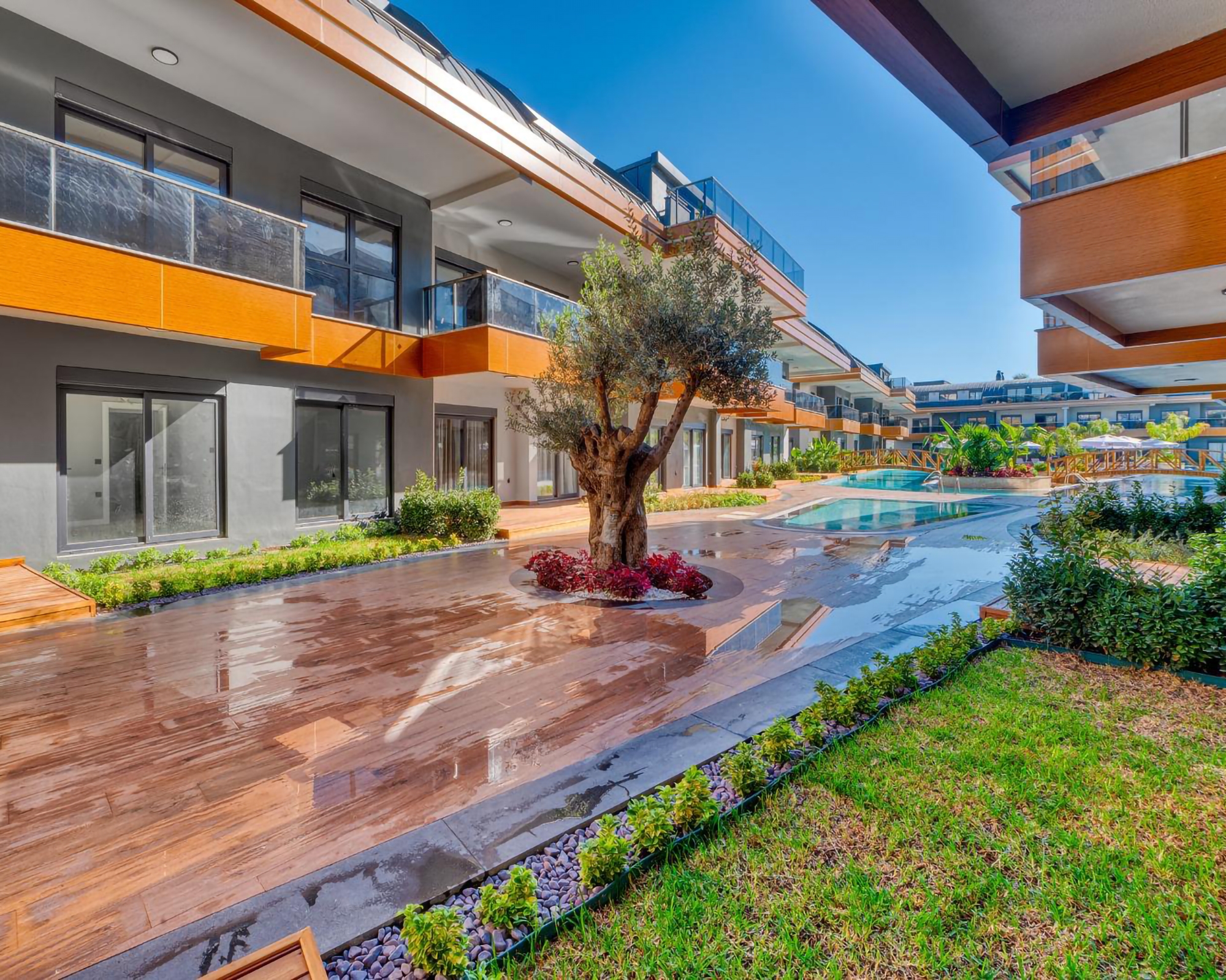 Luxurious 2+1 Penthouse with Mountain View in Avsallar, Alanya