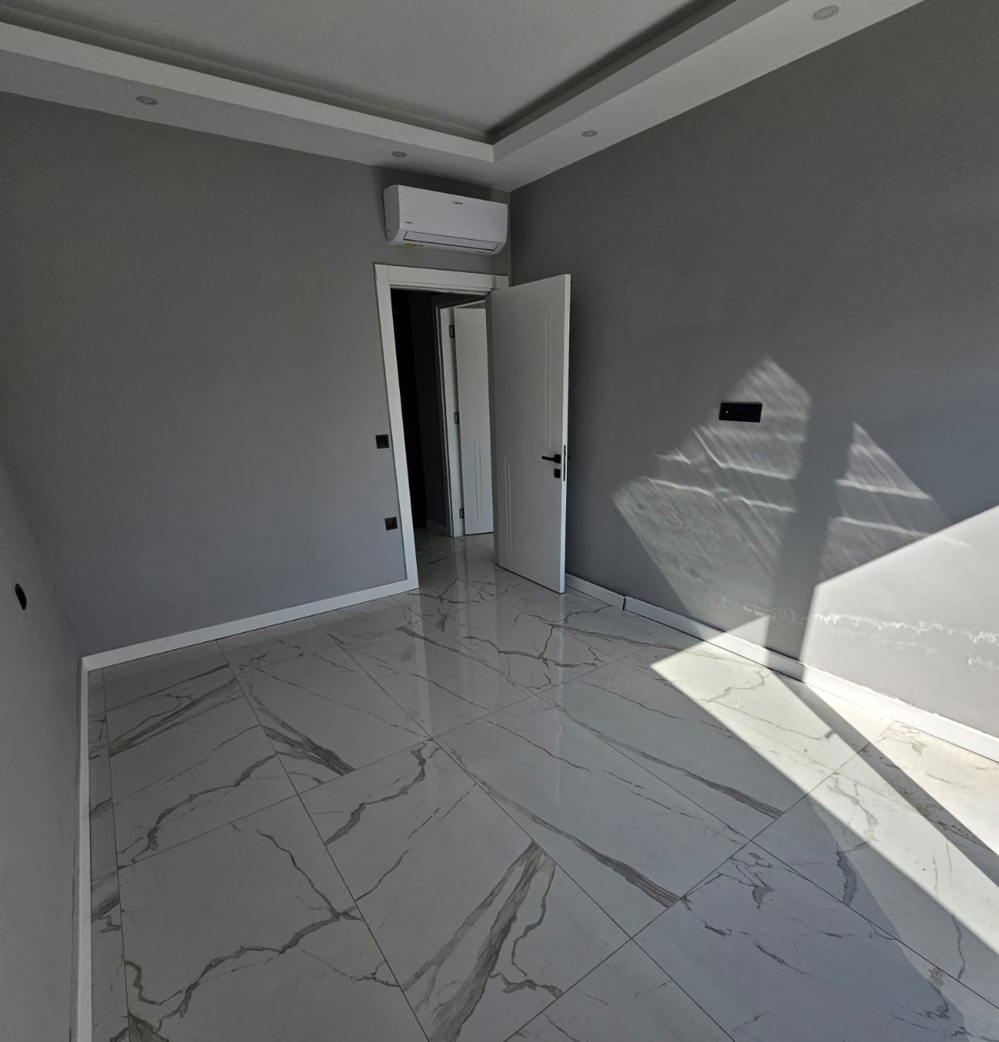 Luxurious 2+1 Penthouse with Mountain View in Avsallar, Alanya