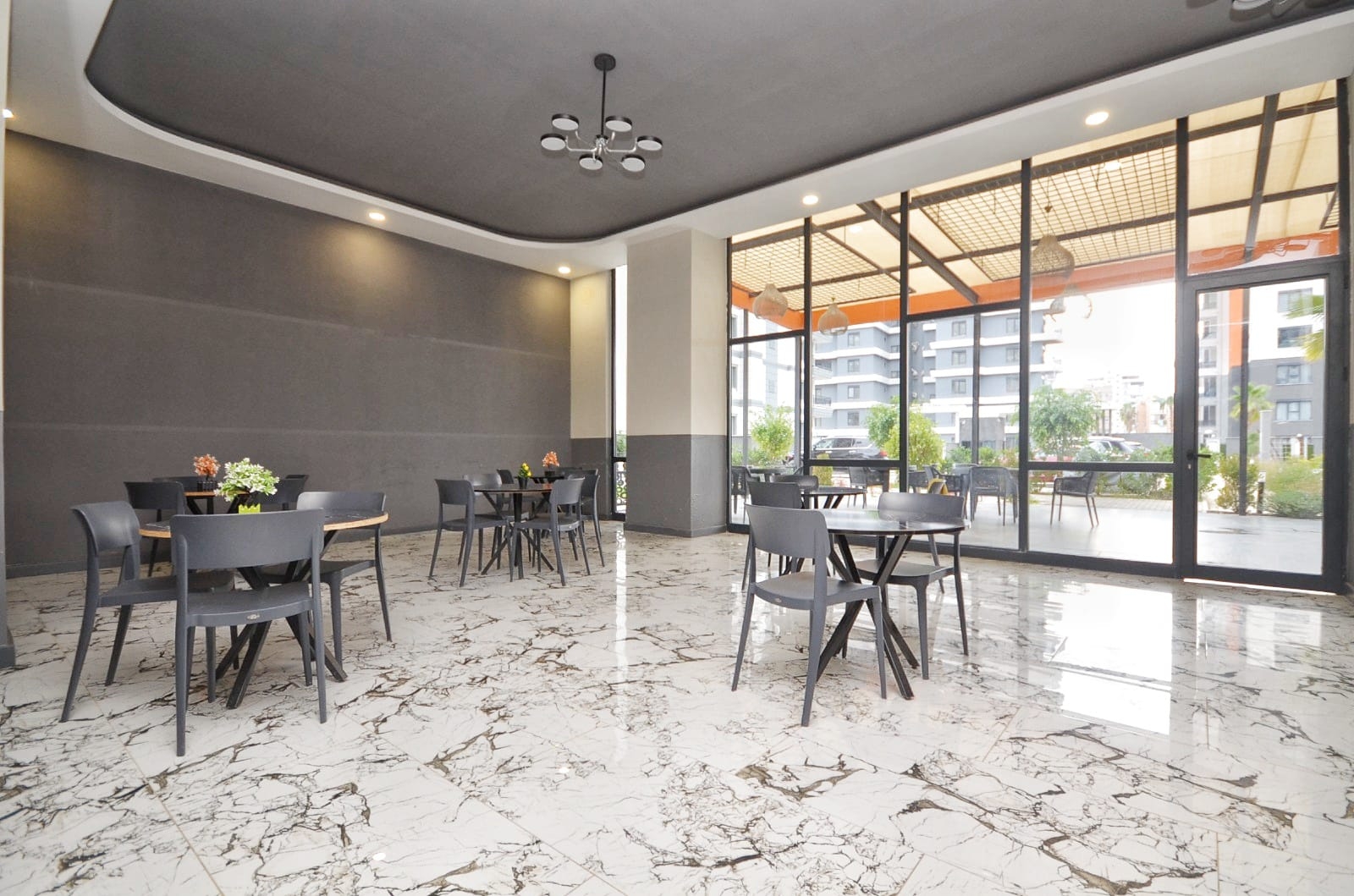 Luxurious 2+1 Apartment with Mountain View, Alanya - Mahmutlar