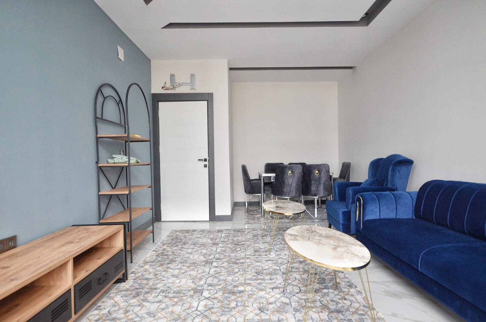 Luxurious 2+1 Apartment with Mountain View, Alanya - Mahmutlar