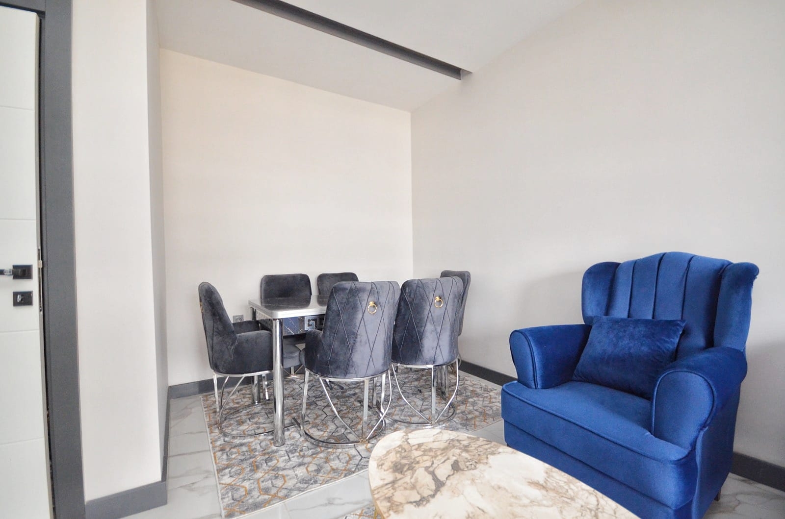 Luxurious 2+1 Apartment with Mountain View, Alanya - Mahmutlar