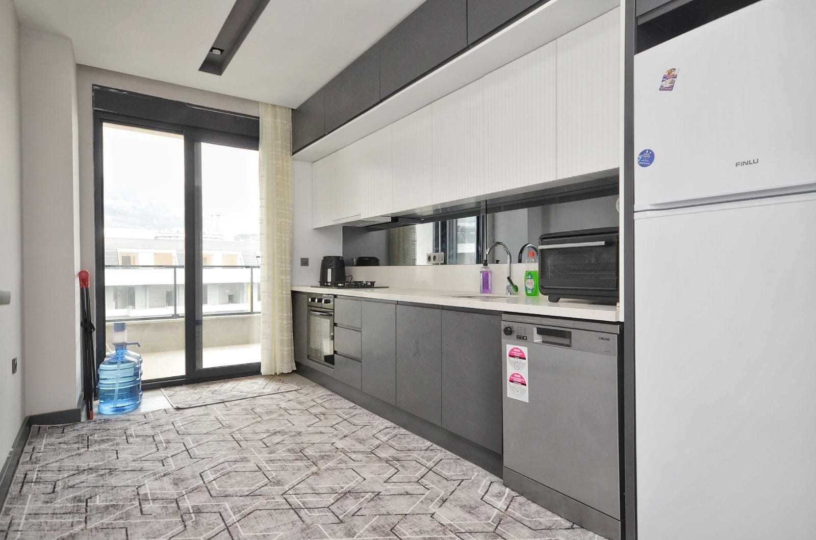 Luxurious 2+1 Apartment with Mountain View, Alanya - Mahmutlar