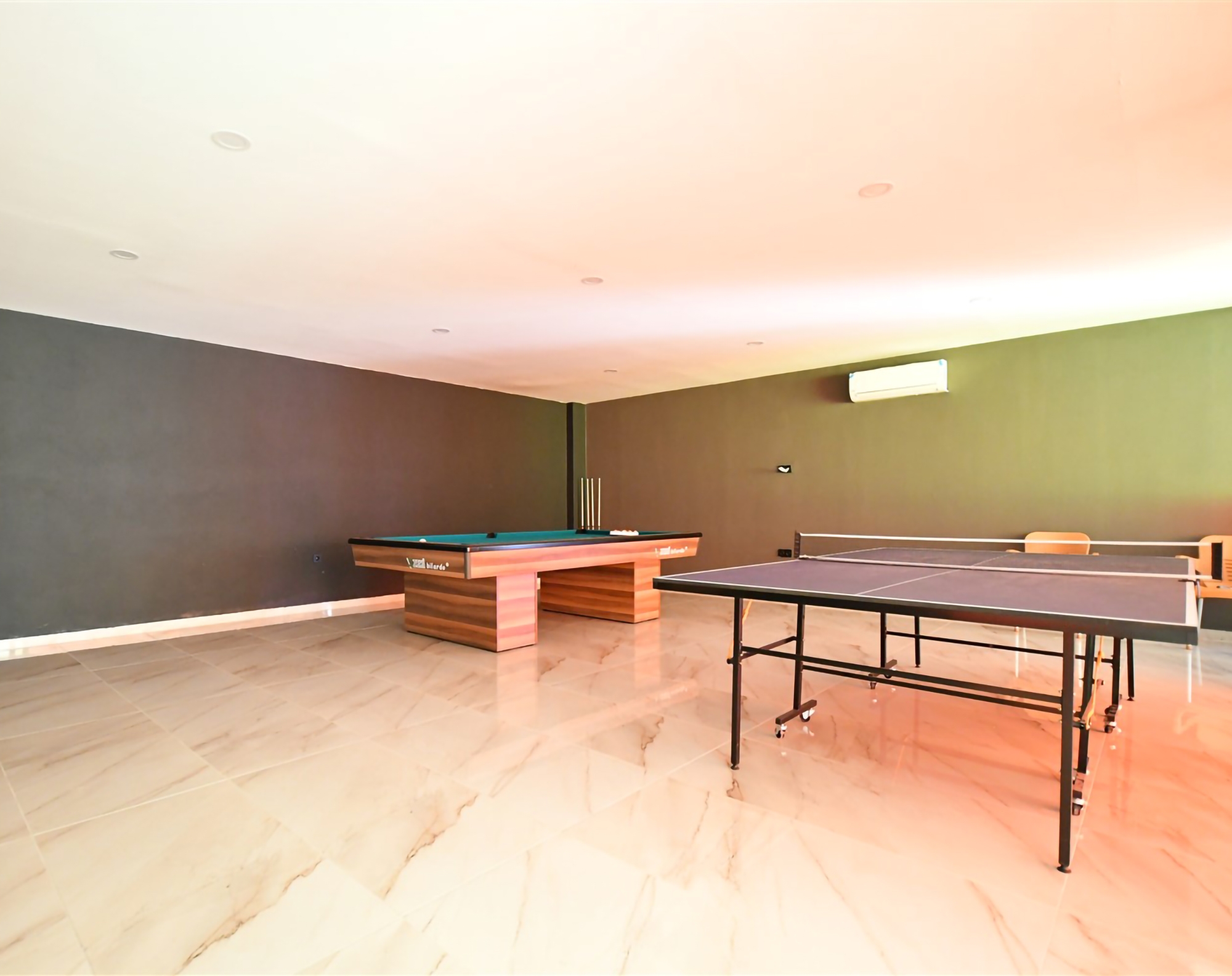 Luksuriøs 2+1 Penthouse med Bjergudsigt i Avsallar