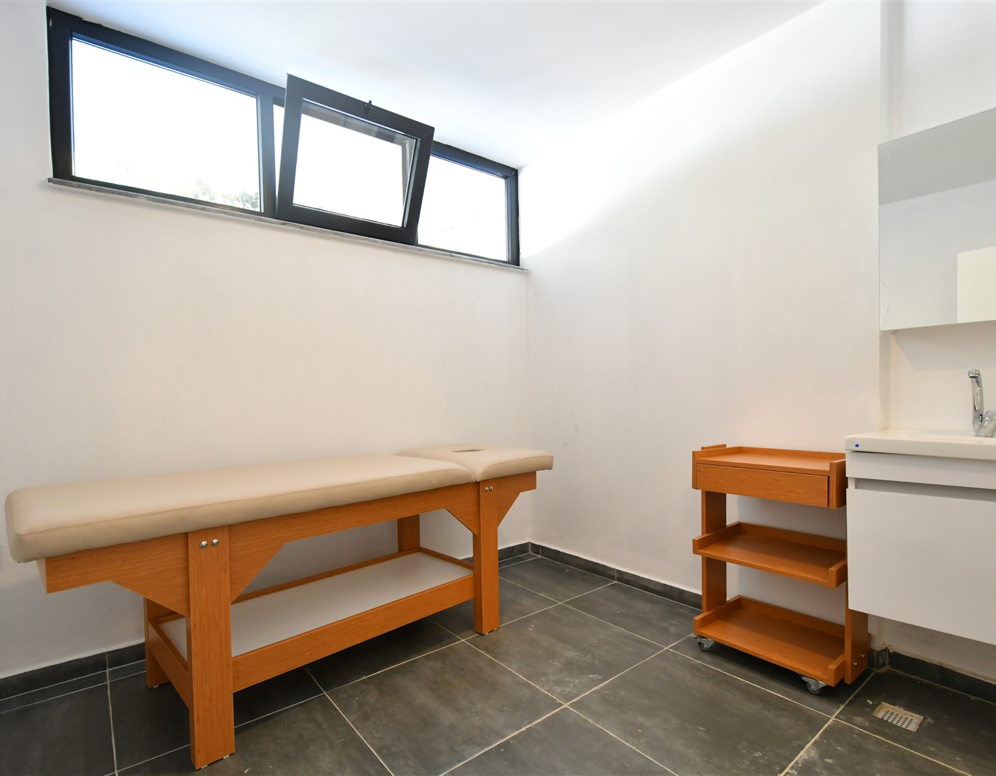 Luksuriøs 2+1 Penthouse med Bjergudsigt i Avsallar