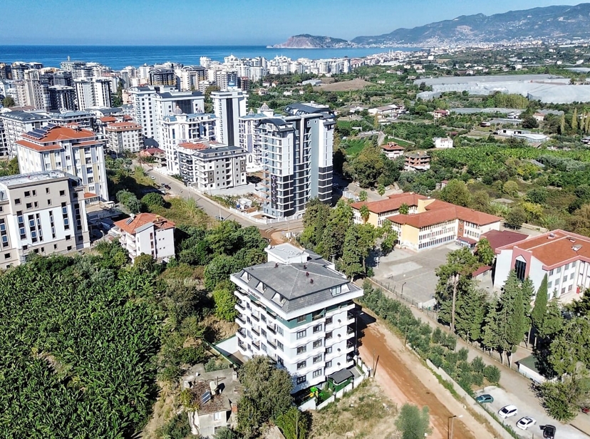 Luxury 1+1 Apartment with Mountain View in Mahmutlar, Alanya