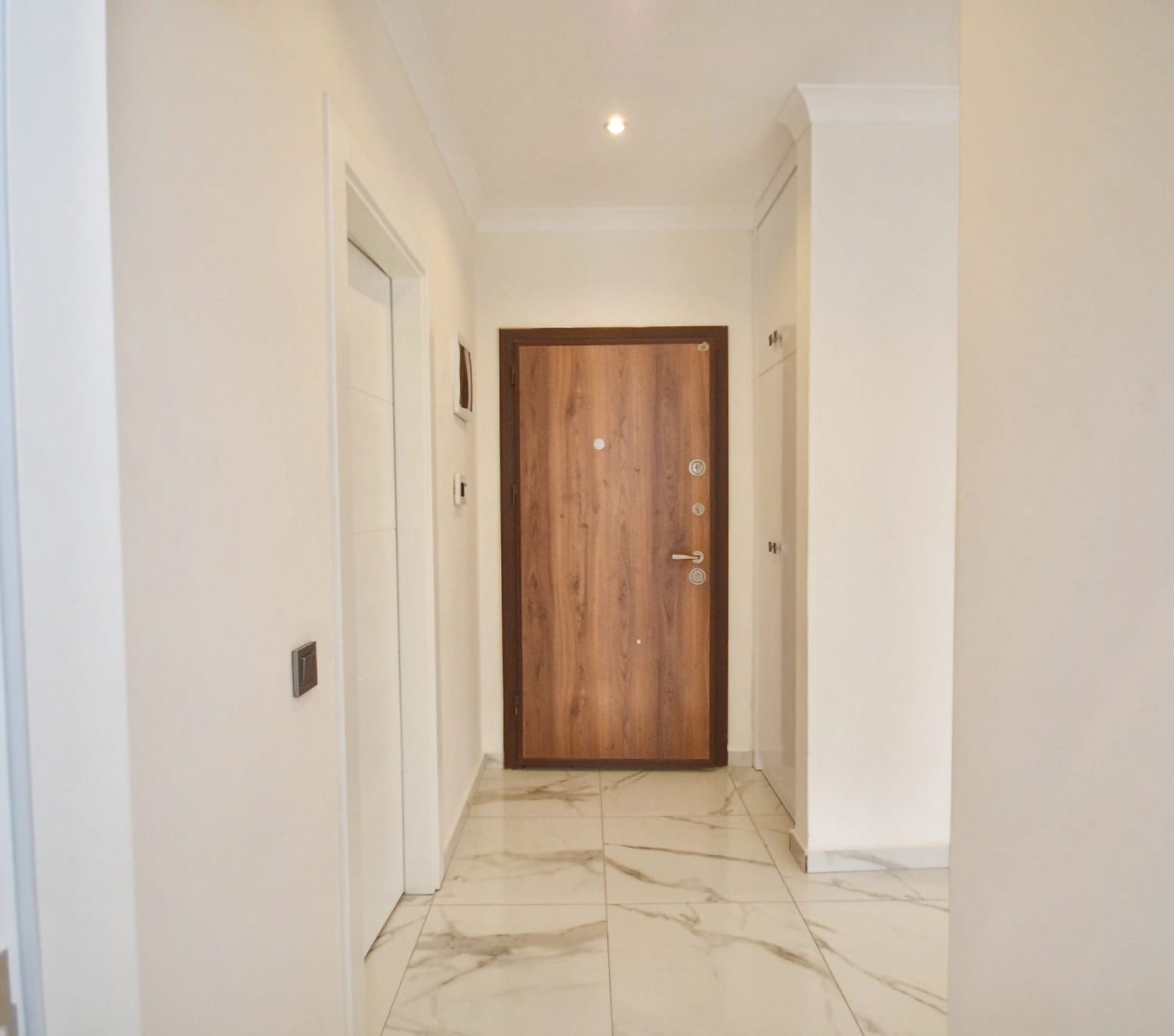 Luxury 1+1 Apartment with Mountain View in Mahmutlar, Alanya