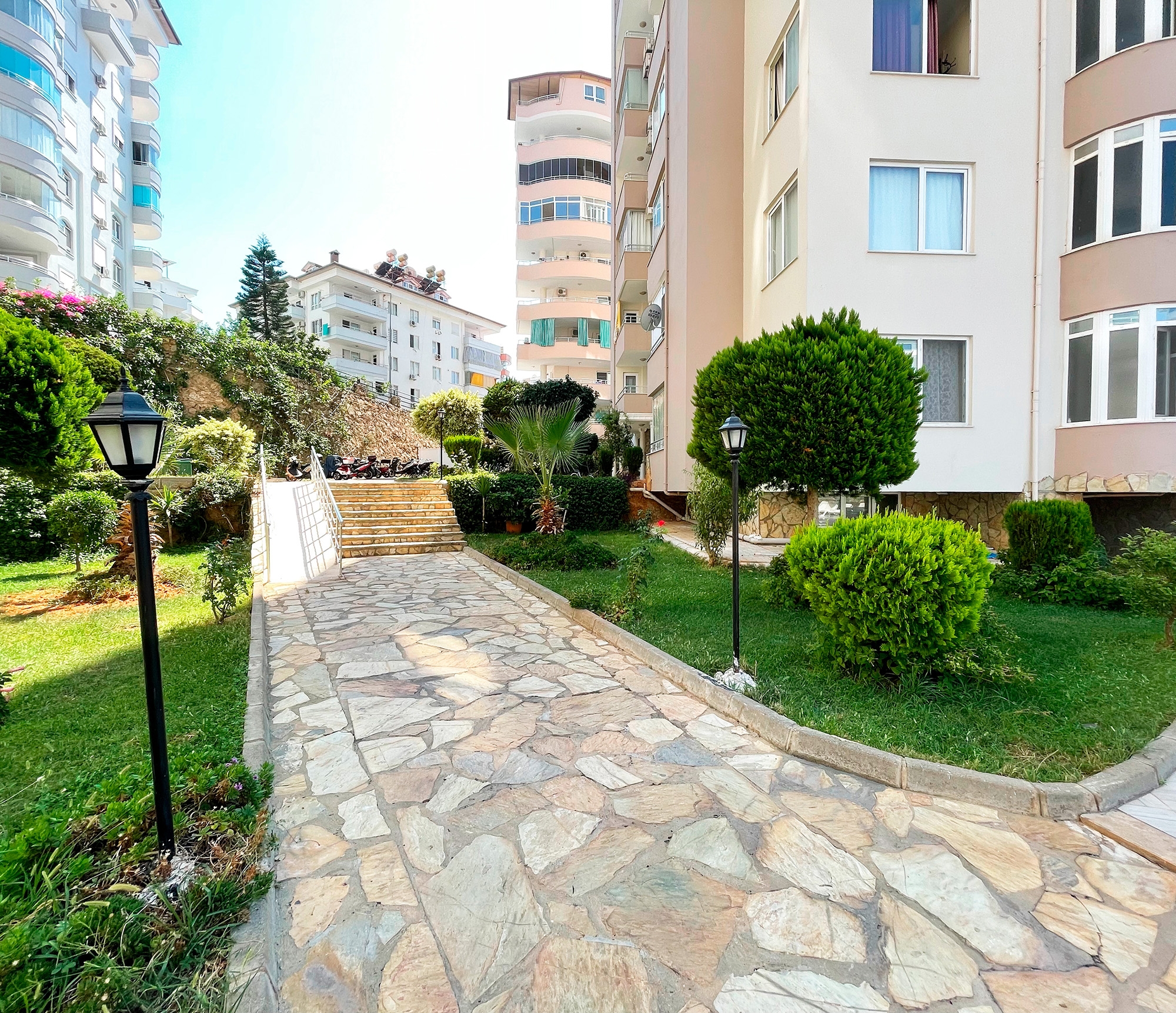 Mountain View 2+1 Apartment in Tosmur, Alanya