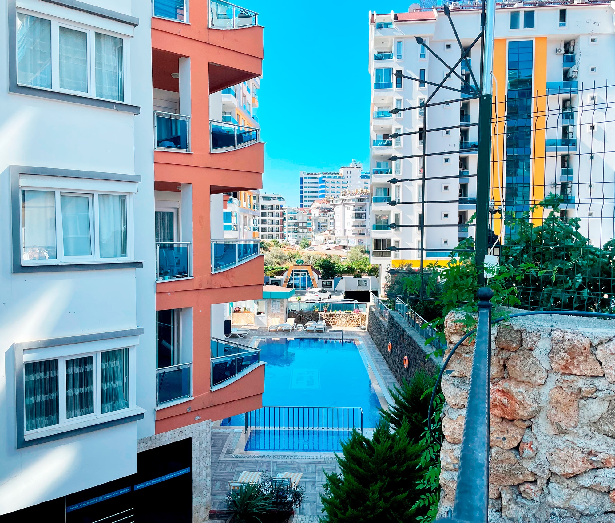 Luxuriöses 2+1 Apartment mit Bergblick in Tosmur, Alanya