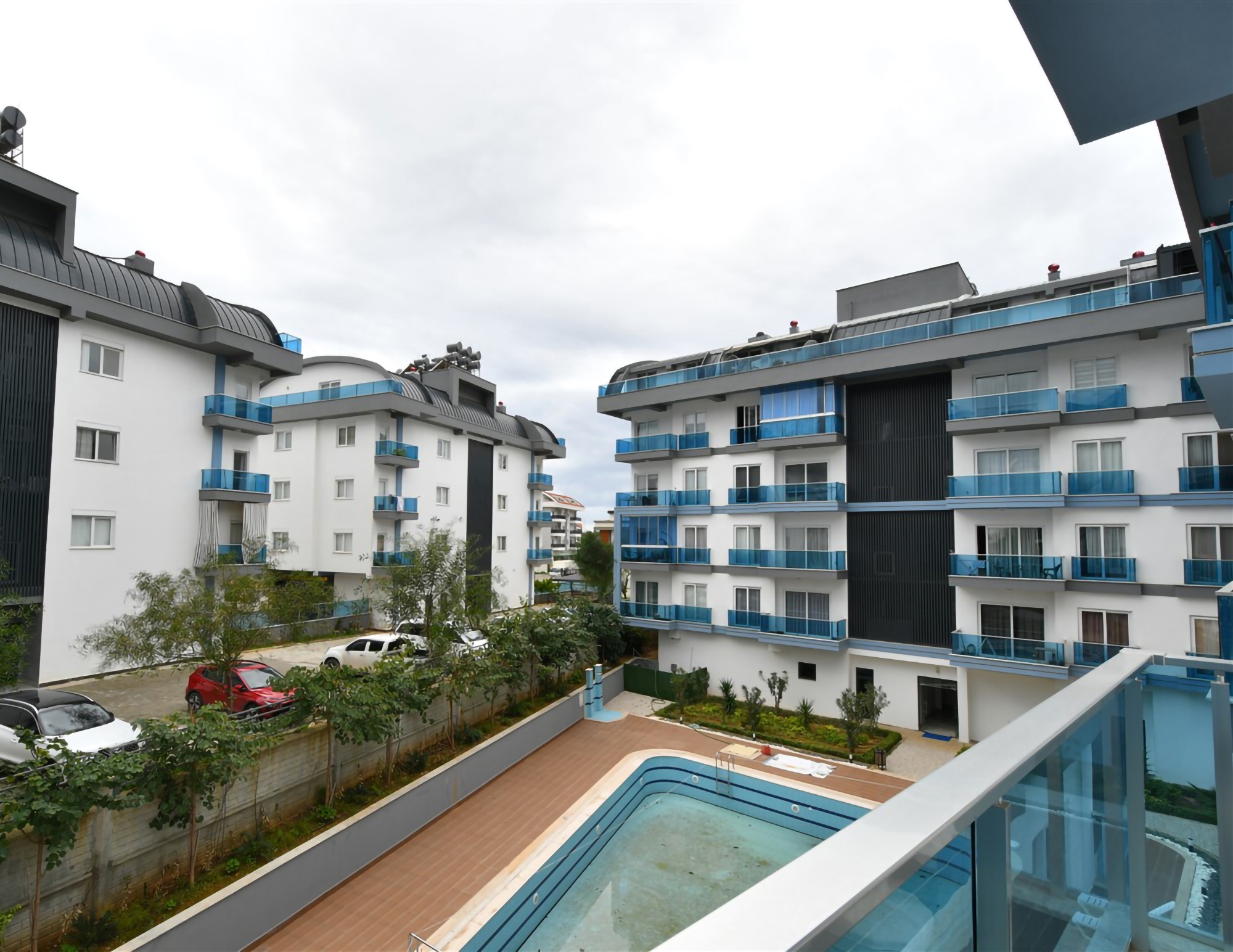 Luxuriöse 1+1 Wohnung mit Bergblick in Alanya, Oba