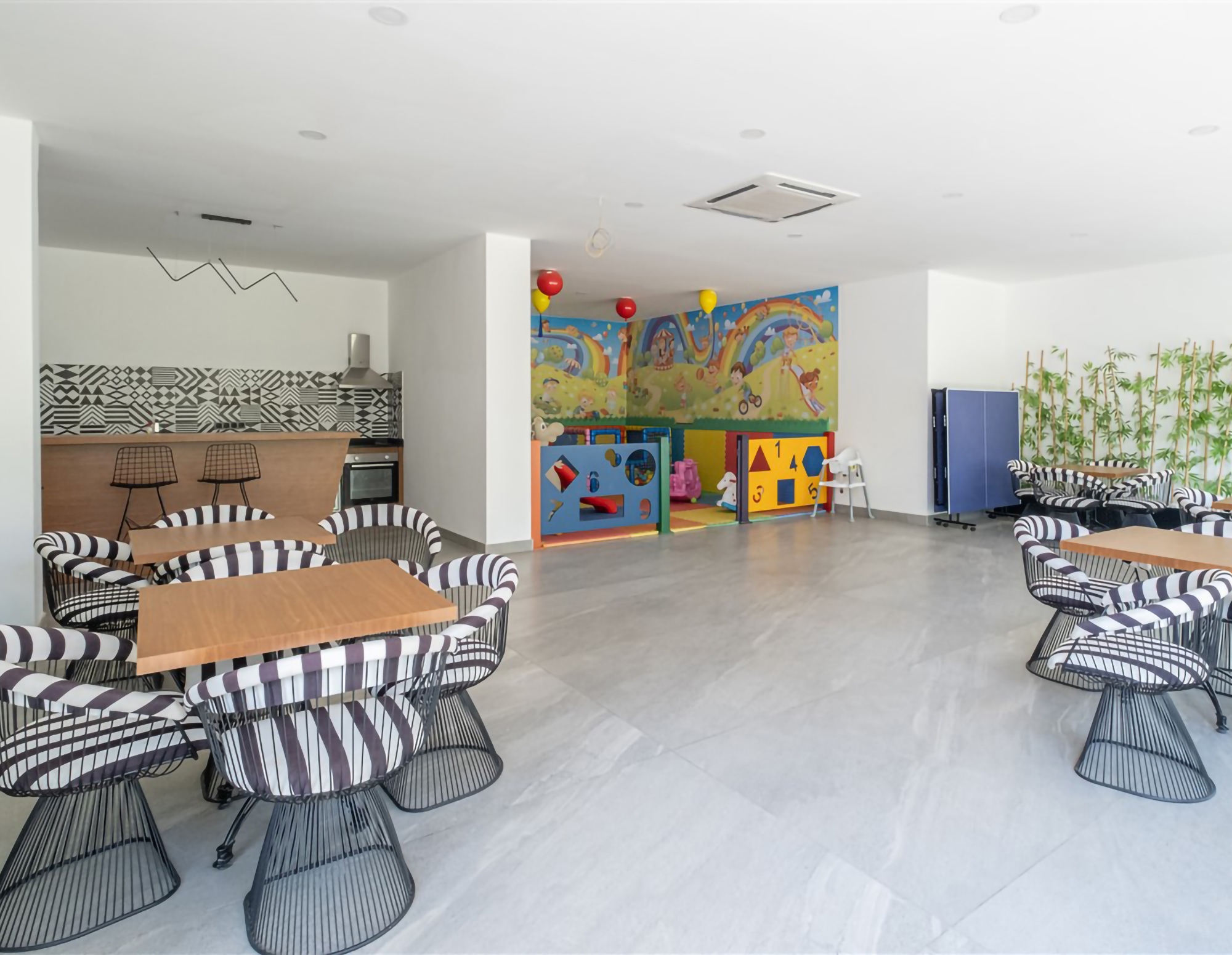 Luxury 1+1 Apartment with Mountain View in Oba, Alanya