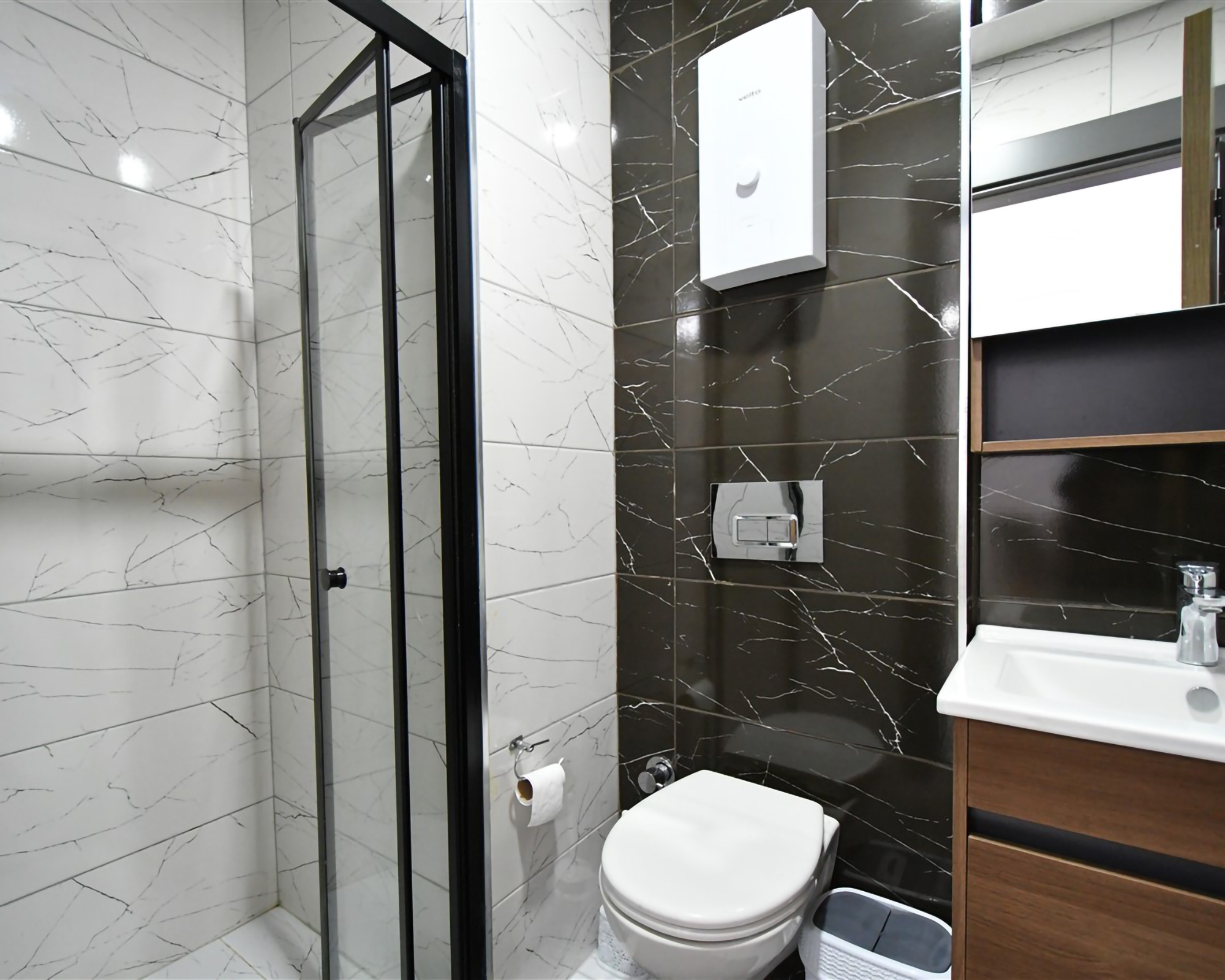 Luxury 1+1 Apartment with Mountain View in Oba, Alanya