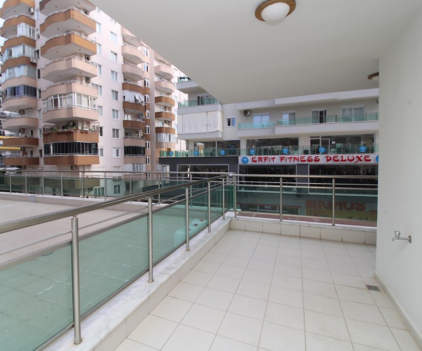 Luxurious 2+1 Apartment with Mountain View in Mahmutlar