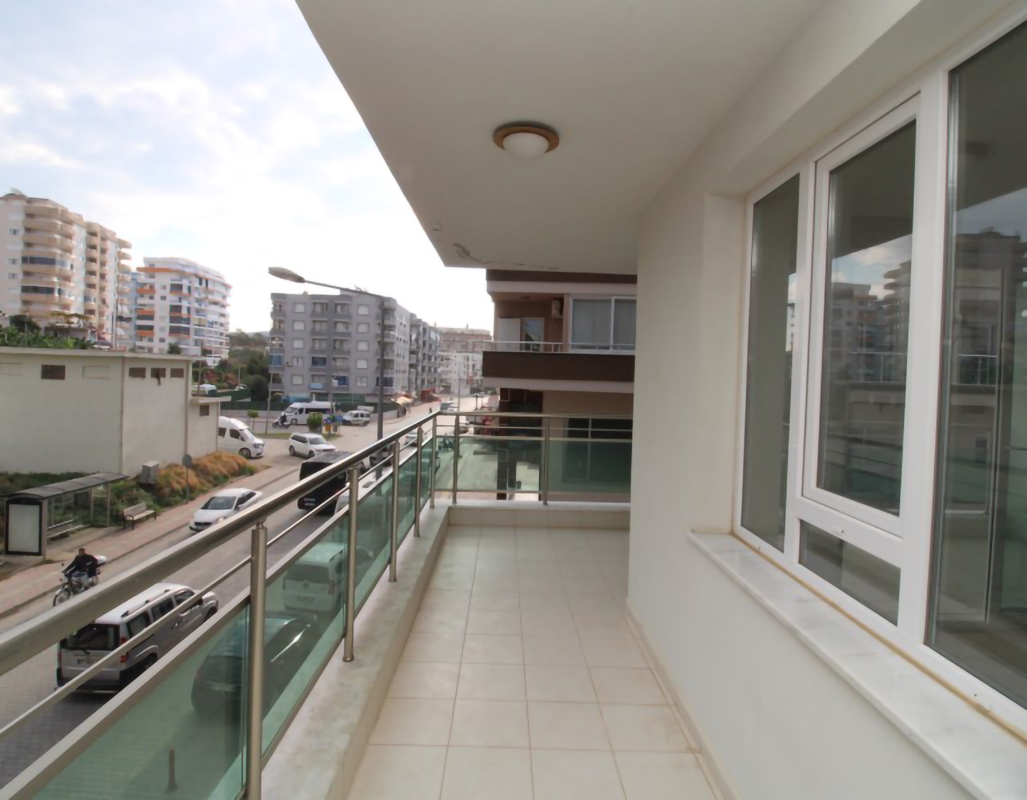 Luxurious 2+1 Apartment with Mountain View in Mahmutlar