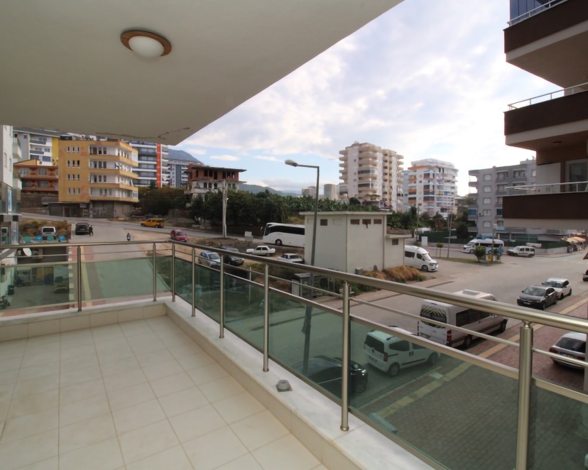 Luxurious 2+1 Apartment with Mountain View in Mahmutlar