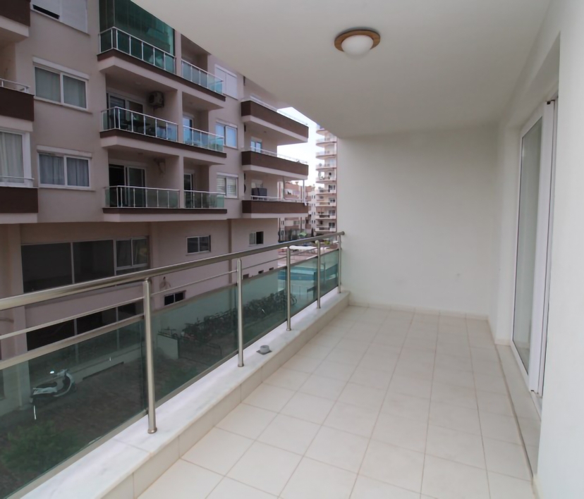 Luxurious 2+1 Apartment with Mountain View in Mahmutlar