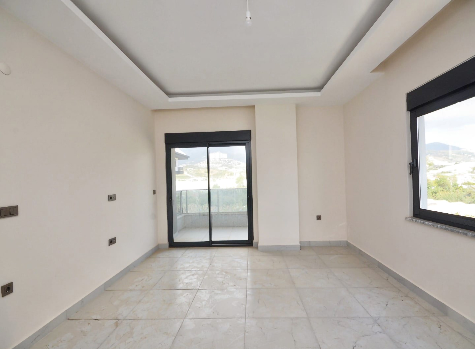Luxury 2+1 Apartment with Mountain View in Kargicak
