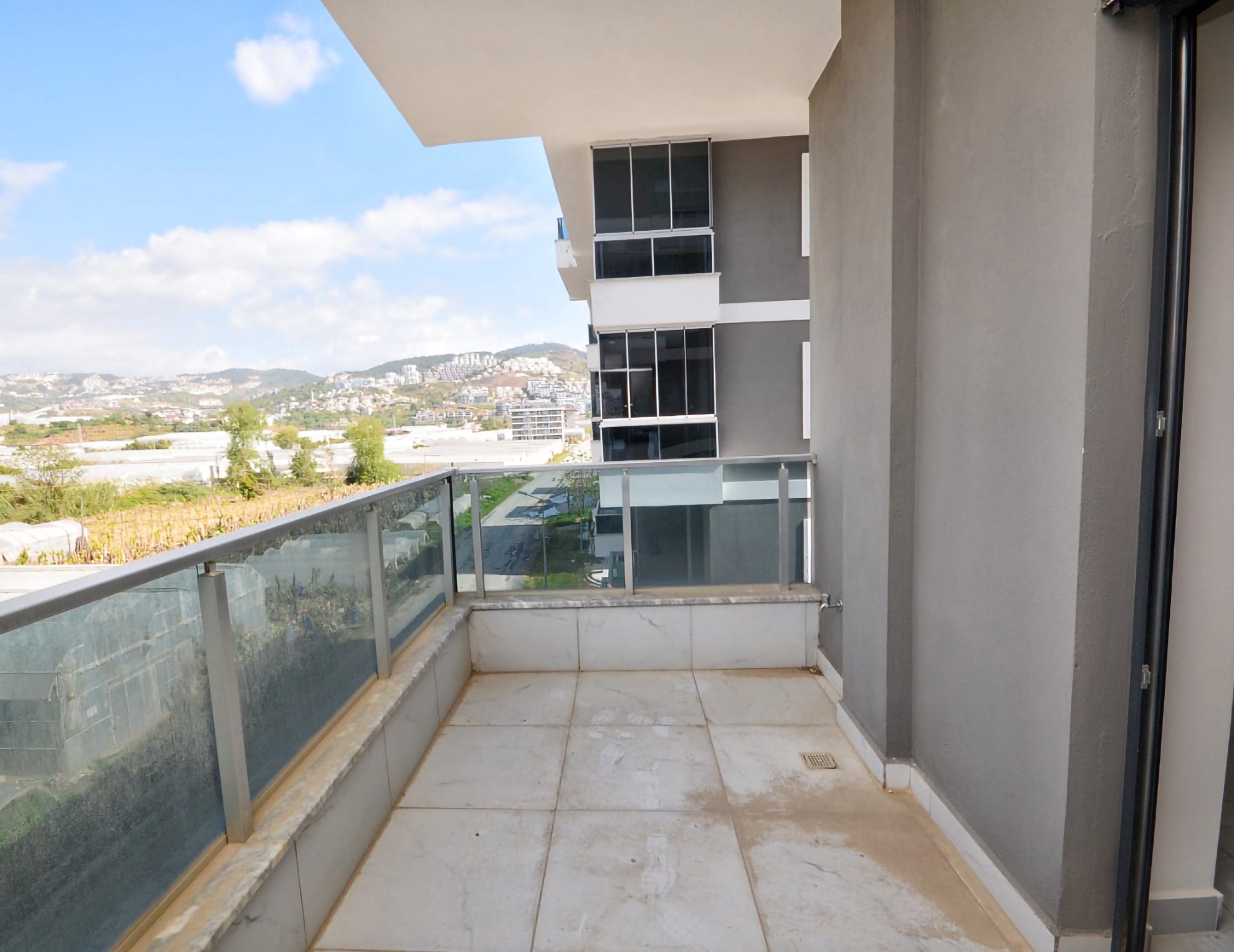 Luxury 2+1 Apartment with Mountain View in Kargicak