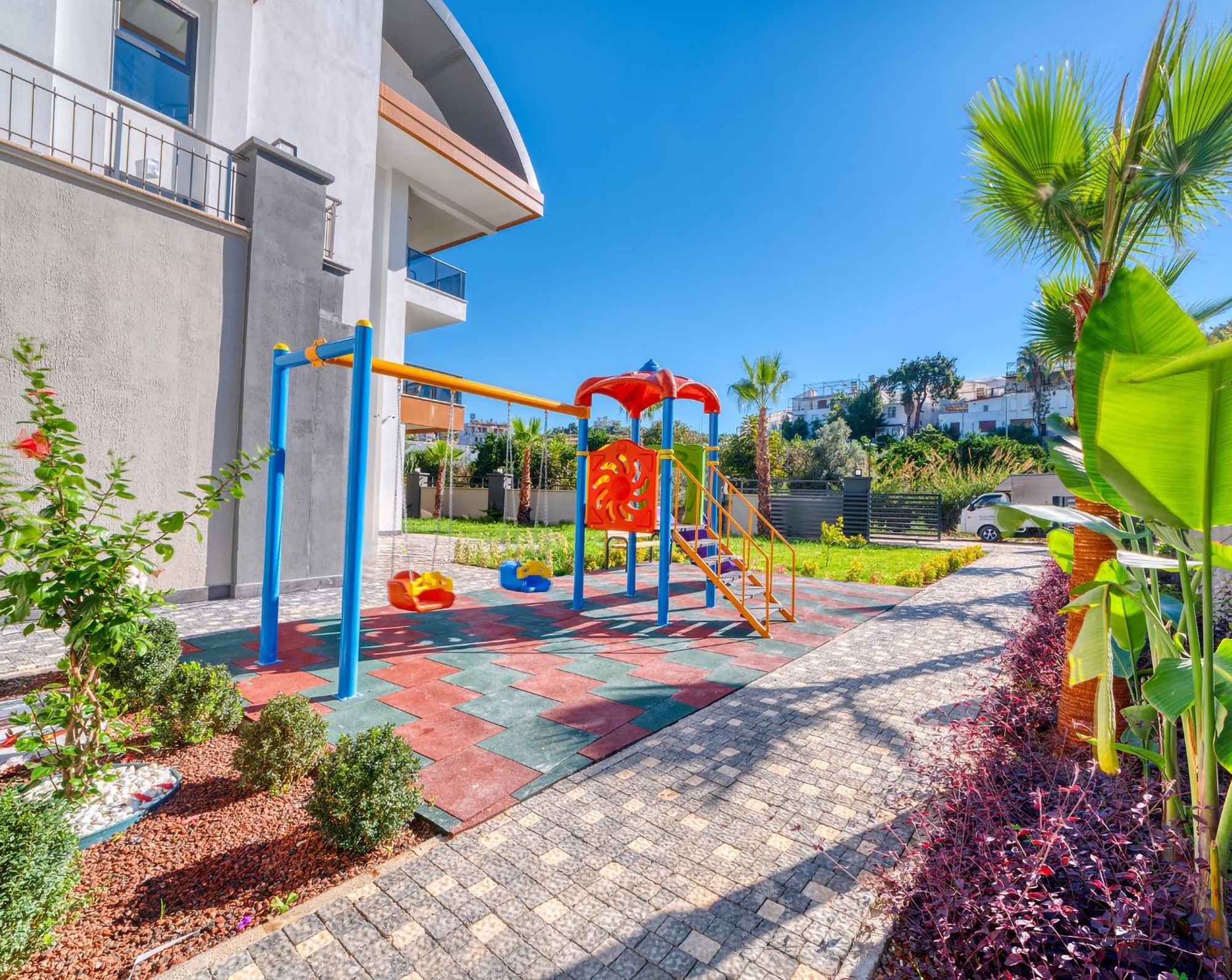 Luxuriöses 1+1 Apartment mit Bergblick in Avsallar, Alanya