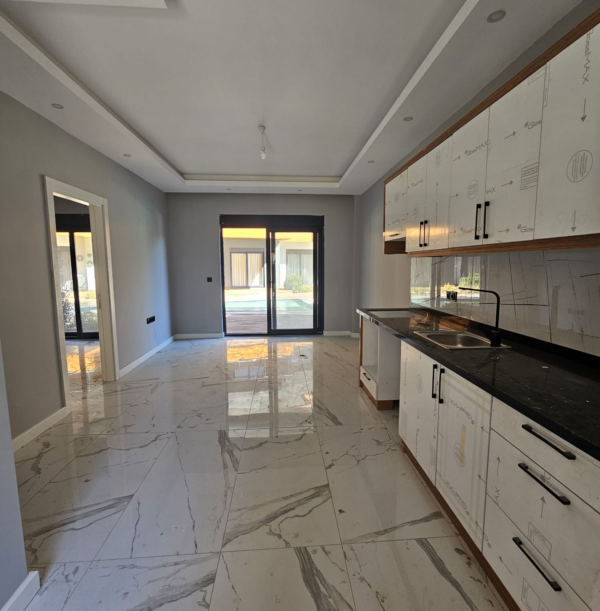 Luxuriöses 1+1 Apartment mit Bergblick in Avsallar, Alanya