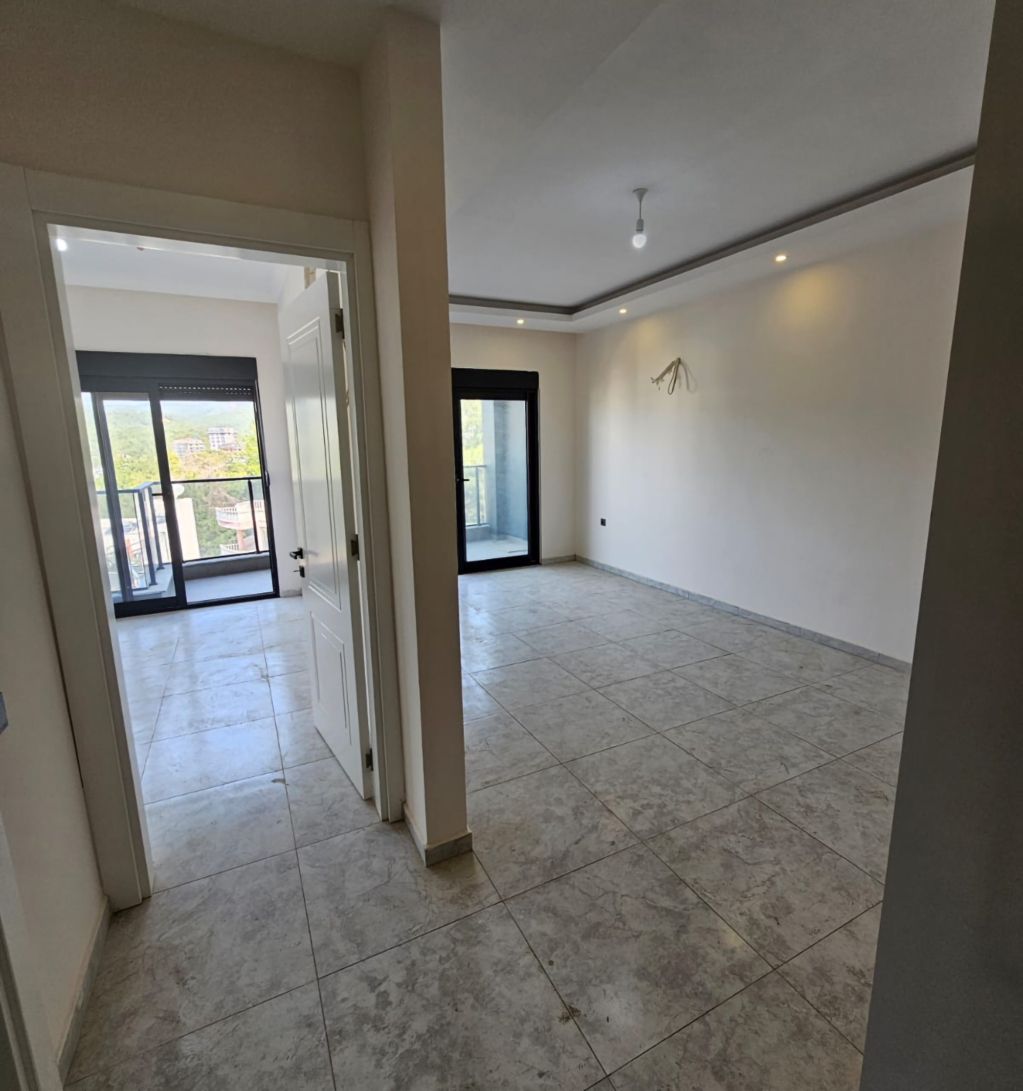 Ylellinen 1+1 Huoneisto meri- ja vuorinäköalalla, Alanya - Avsallar