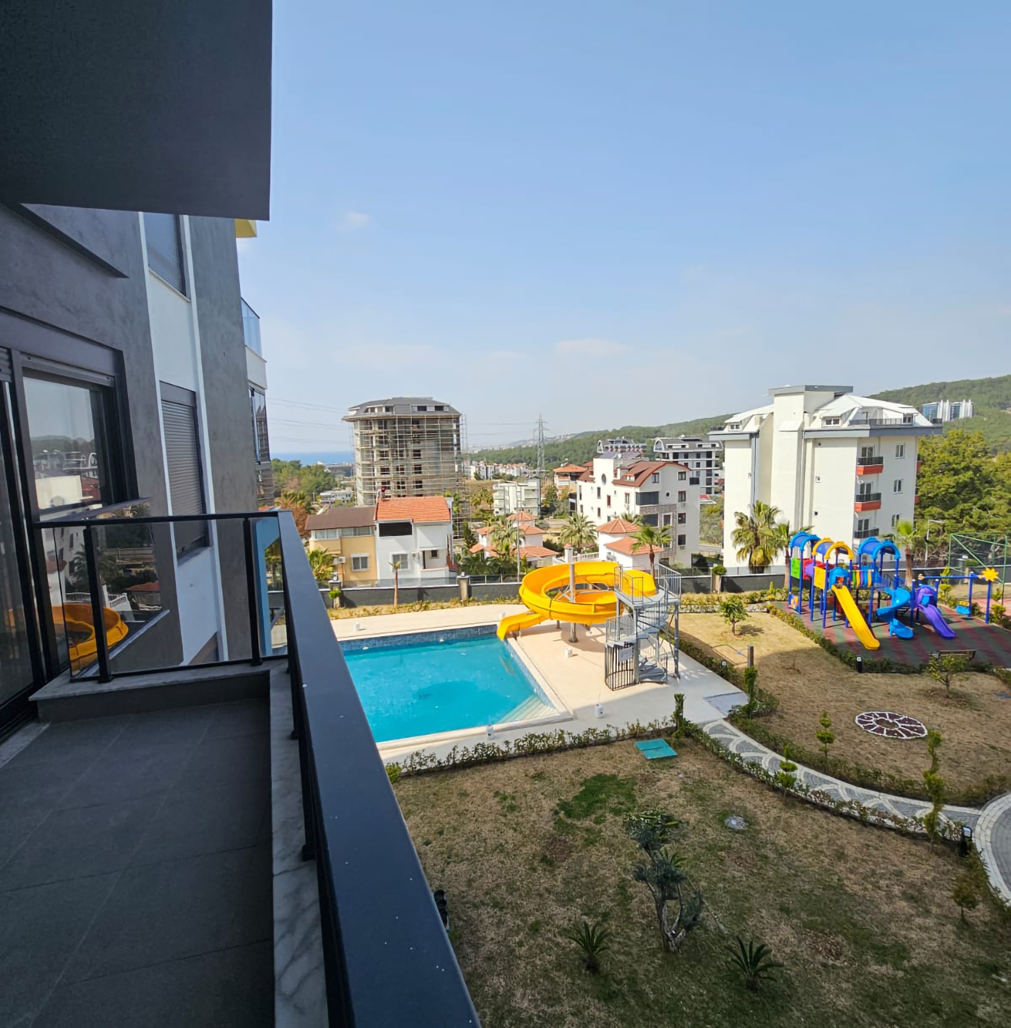 Ylellinen 1+1 Huoneisto meri- ja vuorinäköalalla, Alanya - Avsallar