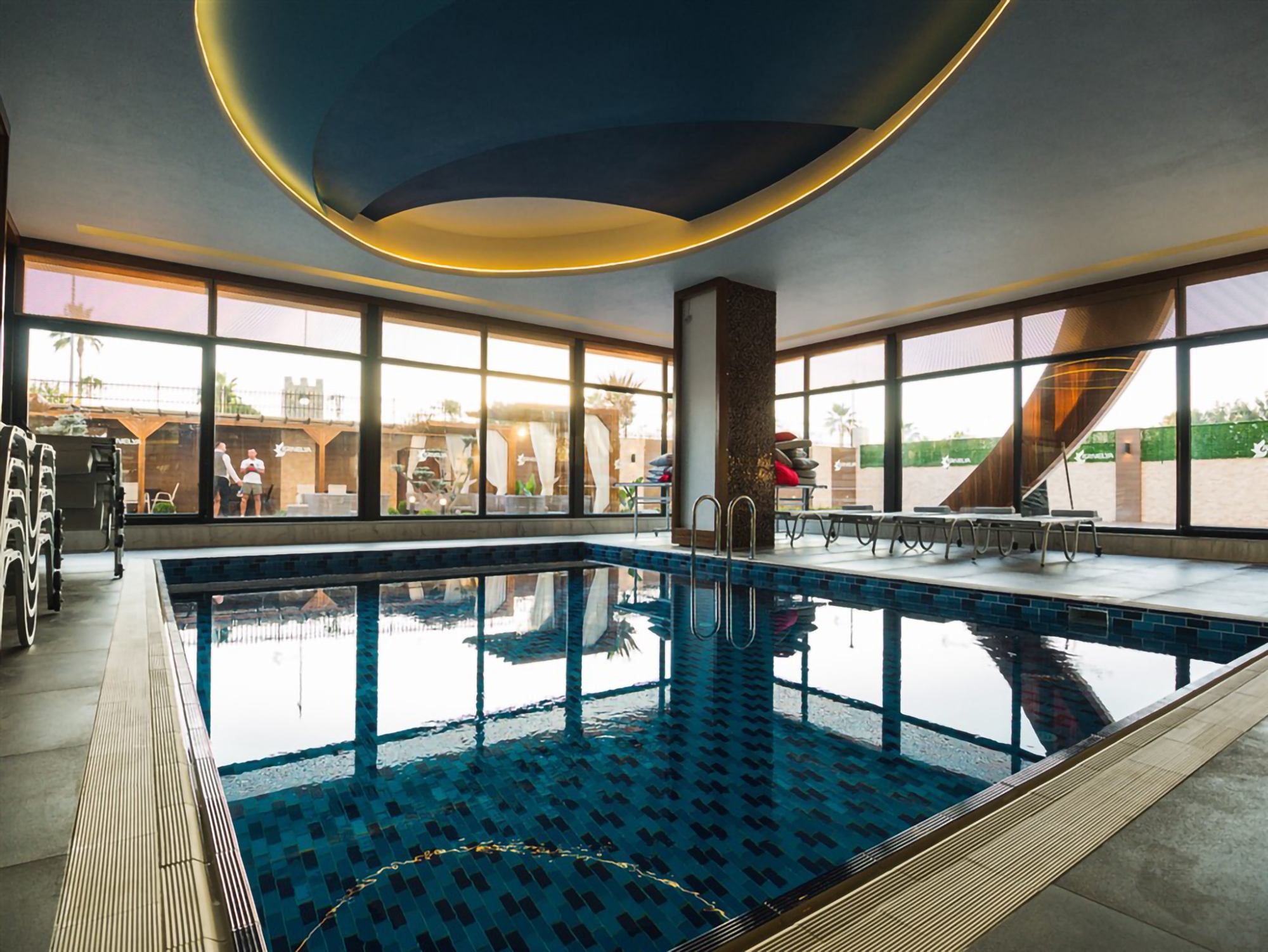 Luxuriöses 4+1 Penthouse mit atemberaubendem Meerblick und Burgblick, Alanya - Kestel