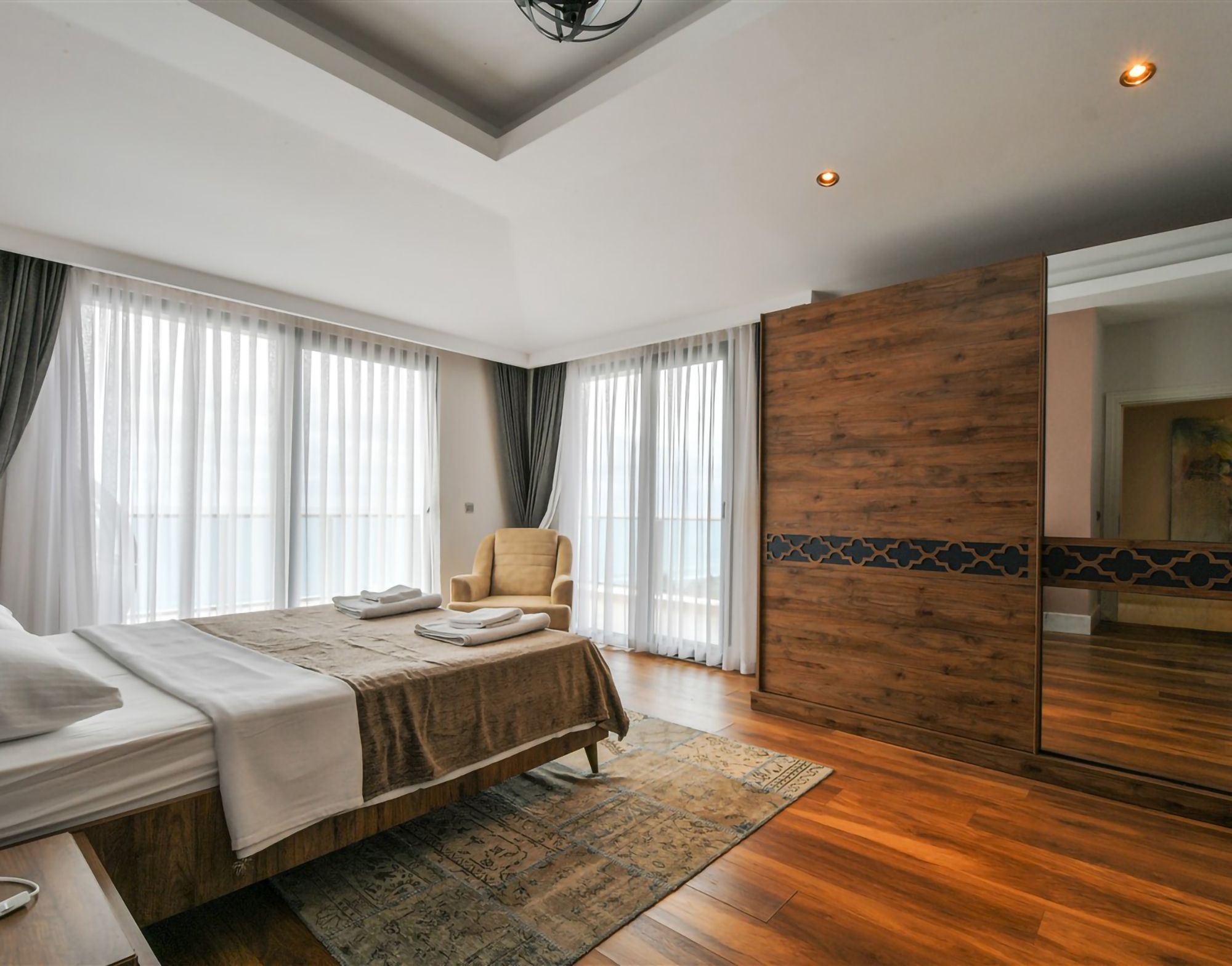 Luxuriöses 4+1 Penthouse mit atemberaubendem Meerblick und Burgblick, Alanya - Kestel