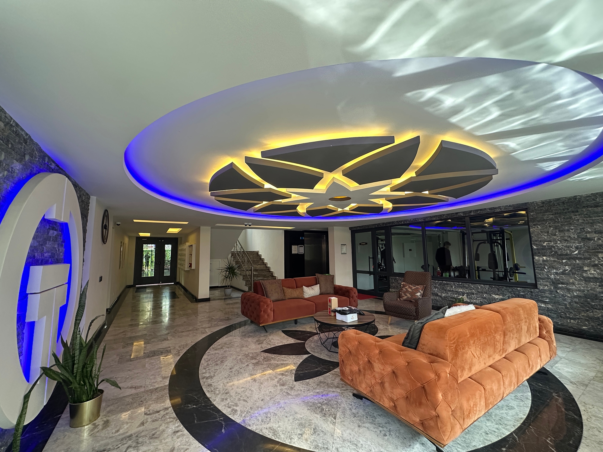 Luxuriöses 1+1 Apartment mit Bergblick in Mahmutlar, Alanya