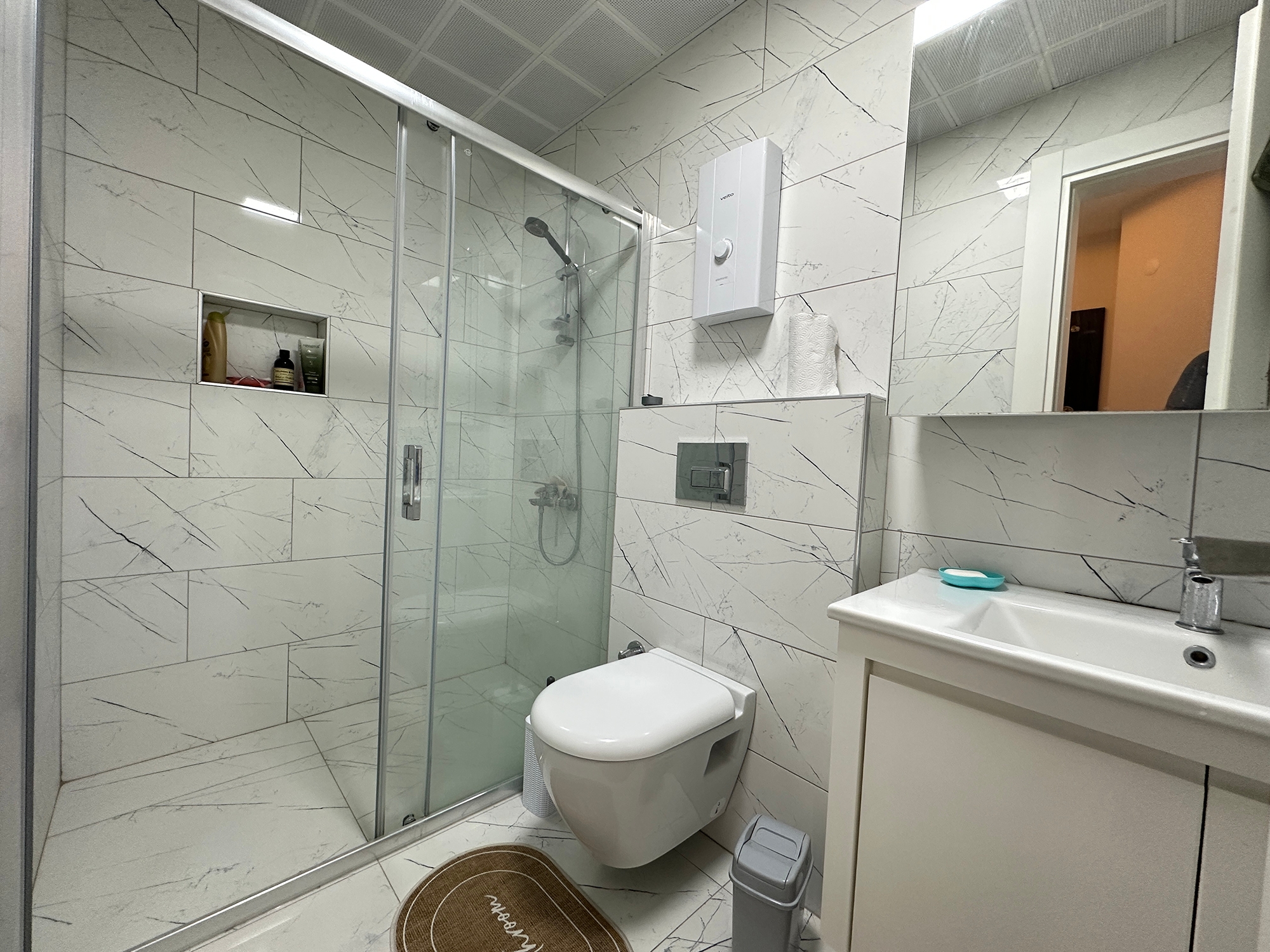 Luxuriöses 1+1 Apartment mit Bergblick in Mahmutlar, Alanya