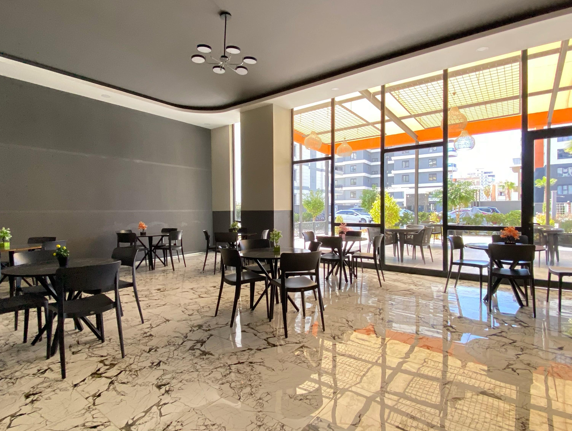 Luxurious 1+1 Apartment with Mountain View, Alanya