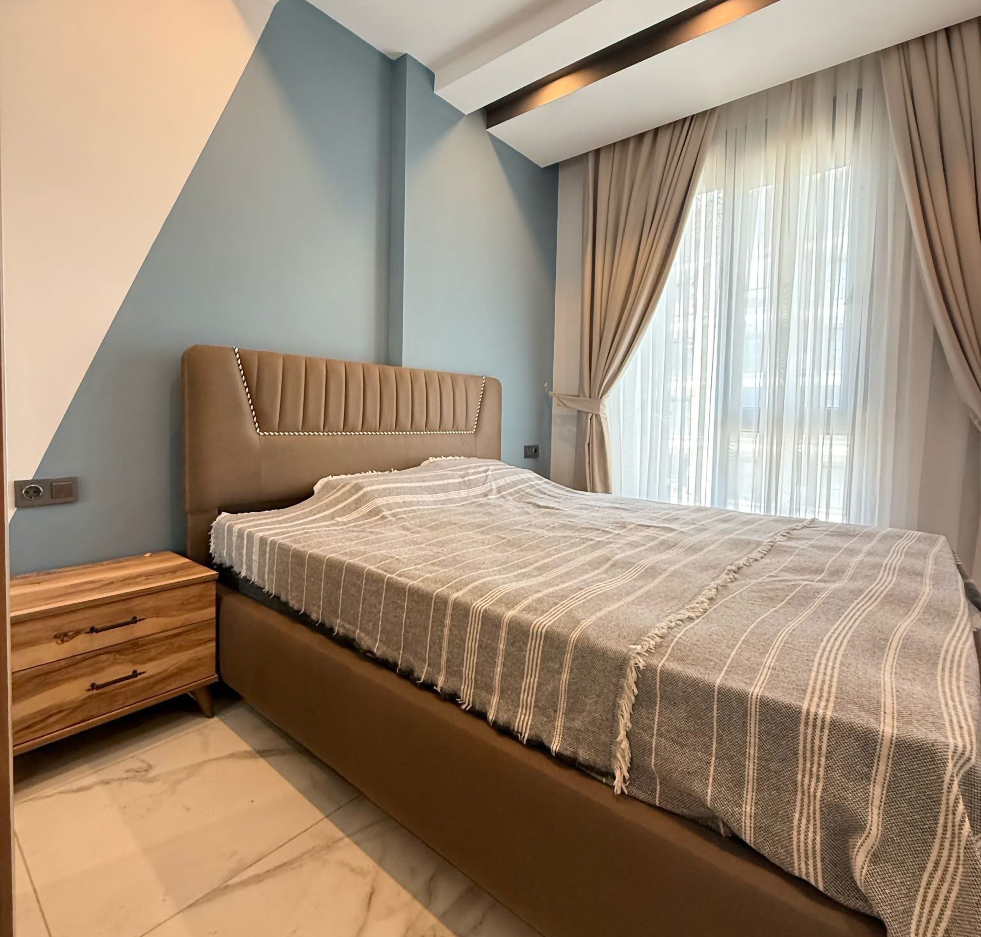 Luxurious 1+1 Apartment with Mountain View, Alanya