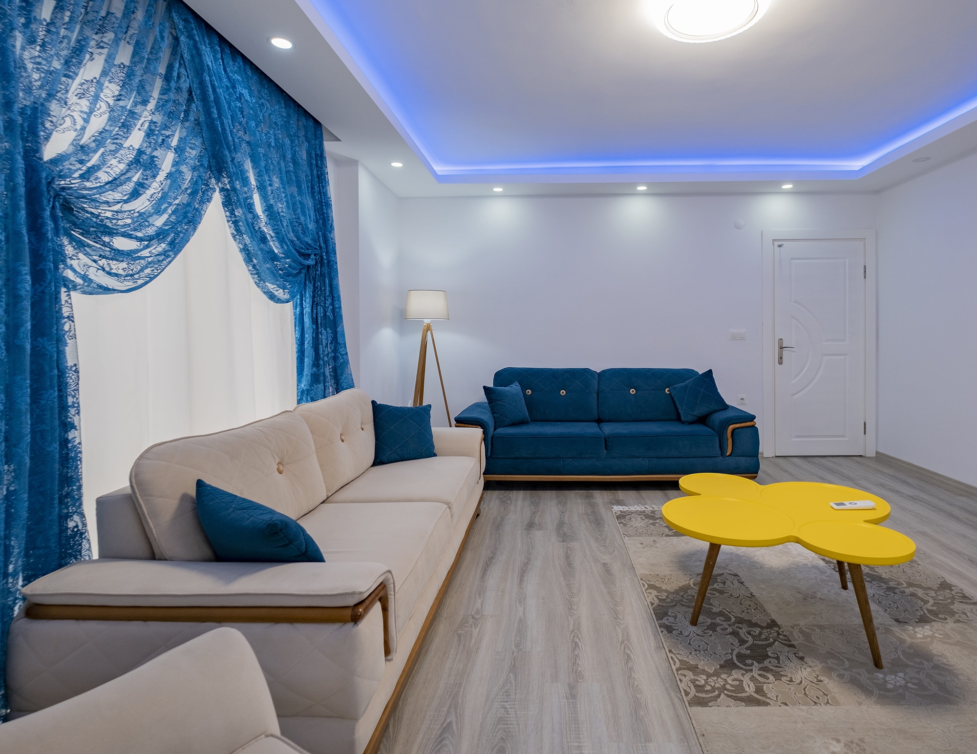 Spacious 3+1 Apartment with Mountain Views in Mahmutlar