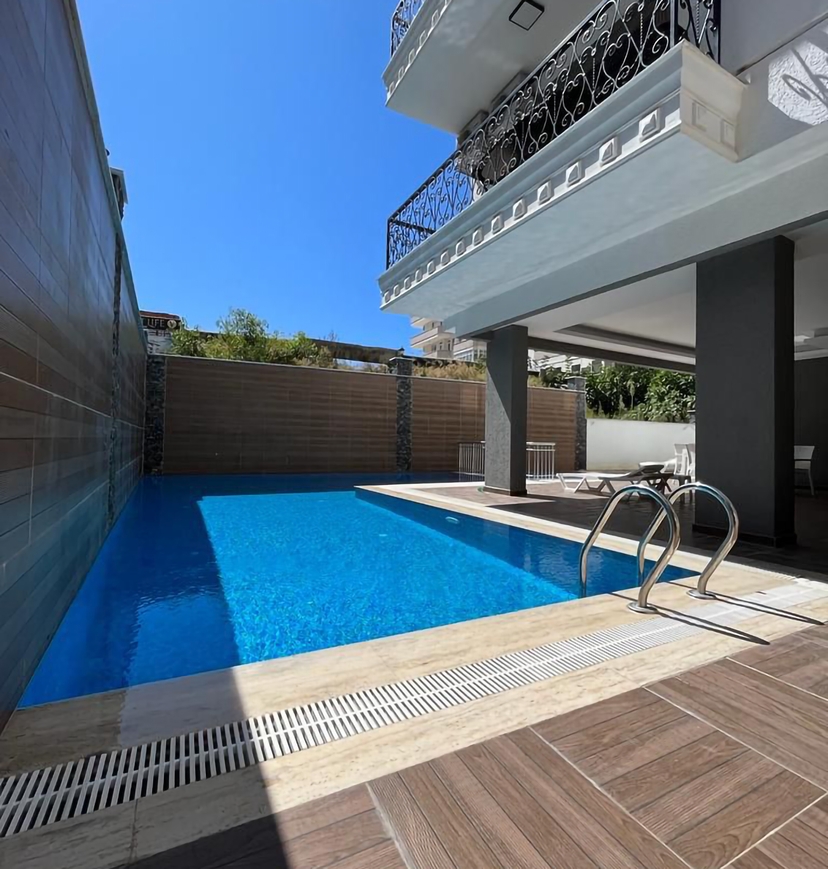 Moderni 1+1 huoneisto vuorinäköalalla, Alanya-Mahmutlar