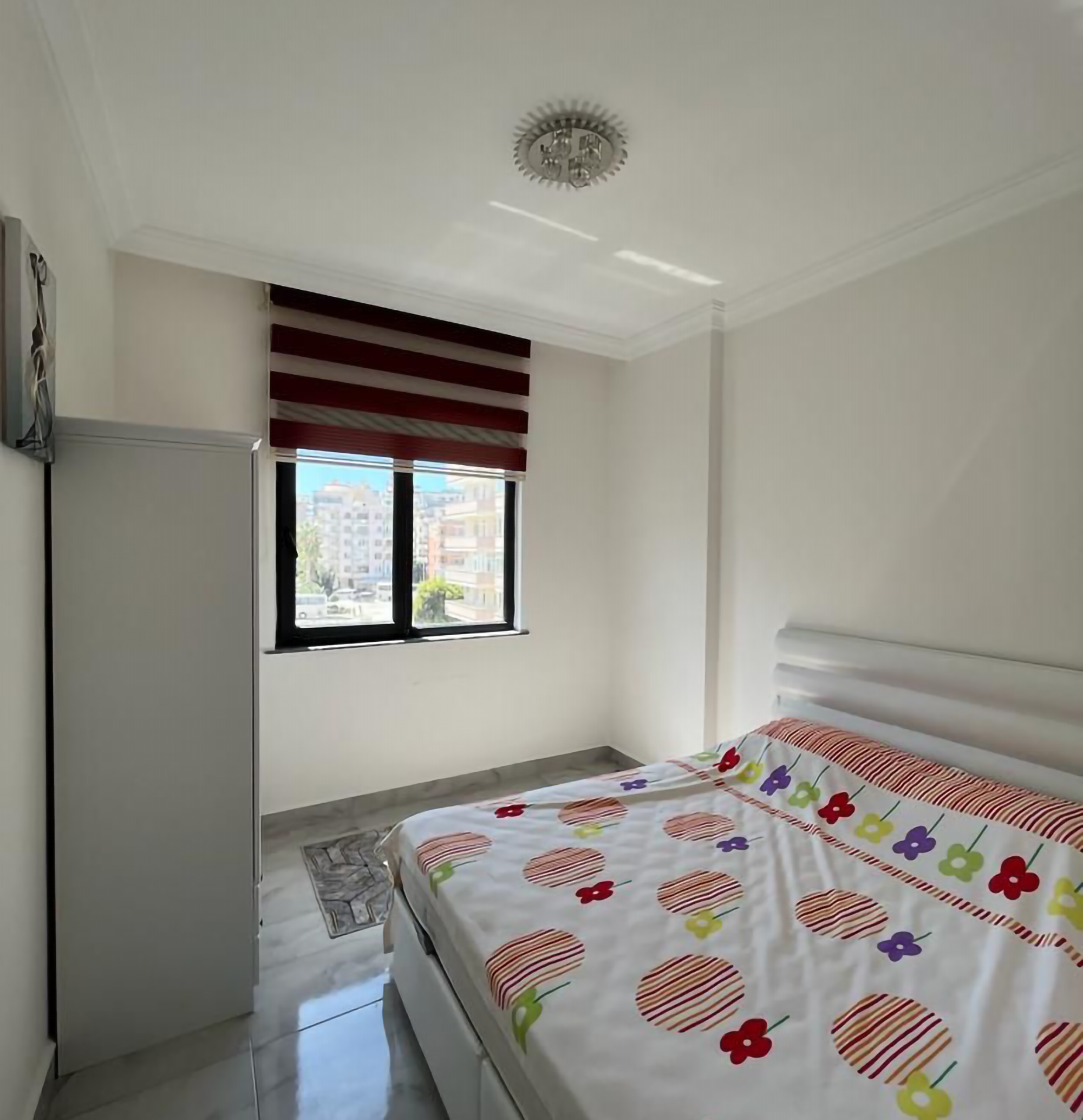 Moderni 1+1 huoneisto vuorinäköalalla, Alanya-Mahmutlar