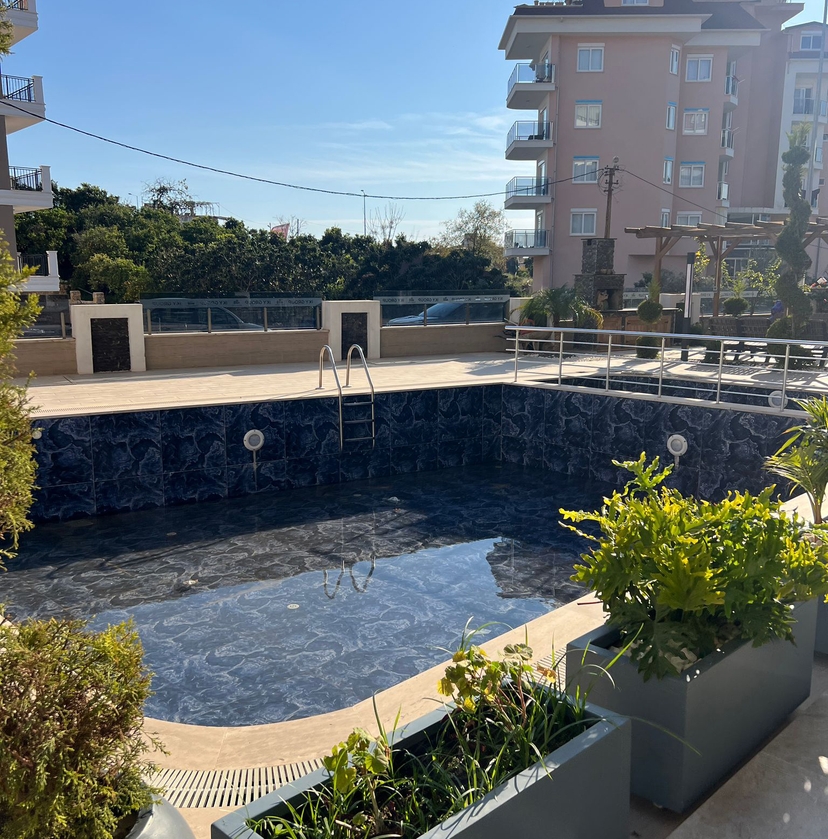 Luksus 1+1 Lejlighed i Alanya-OBA med Bjergudsigt