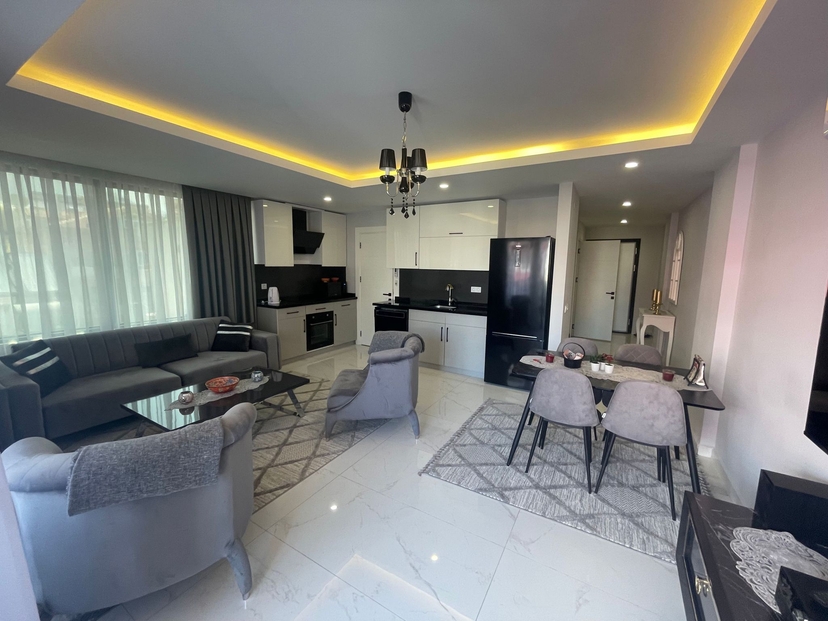 Luksus 2+1 Penthouse med Bjergudsigt i Alanya Centrum