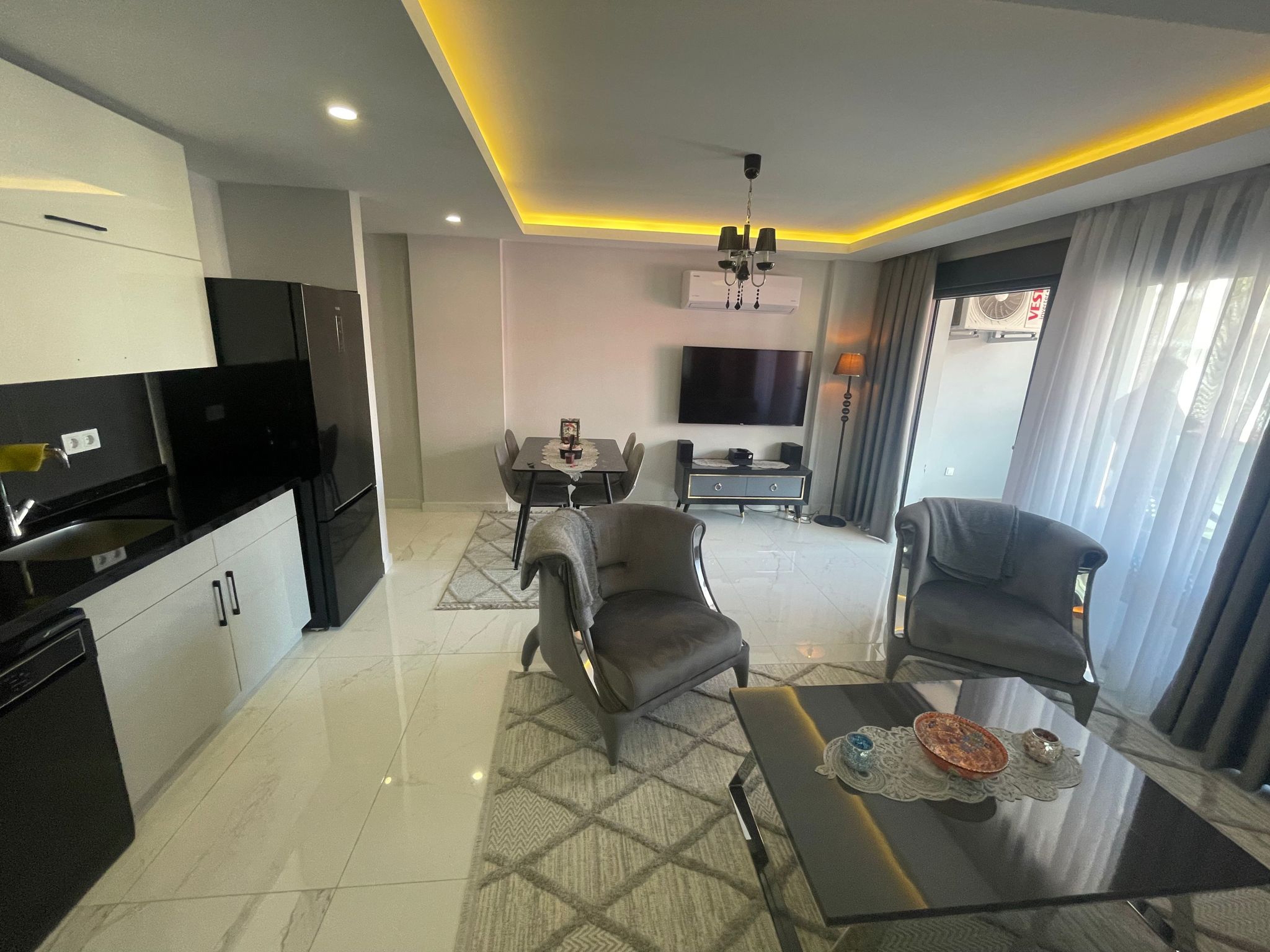 Luksus 2+1 Penthouse med Bjergudsigt i Alanya Centrum