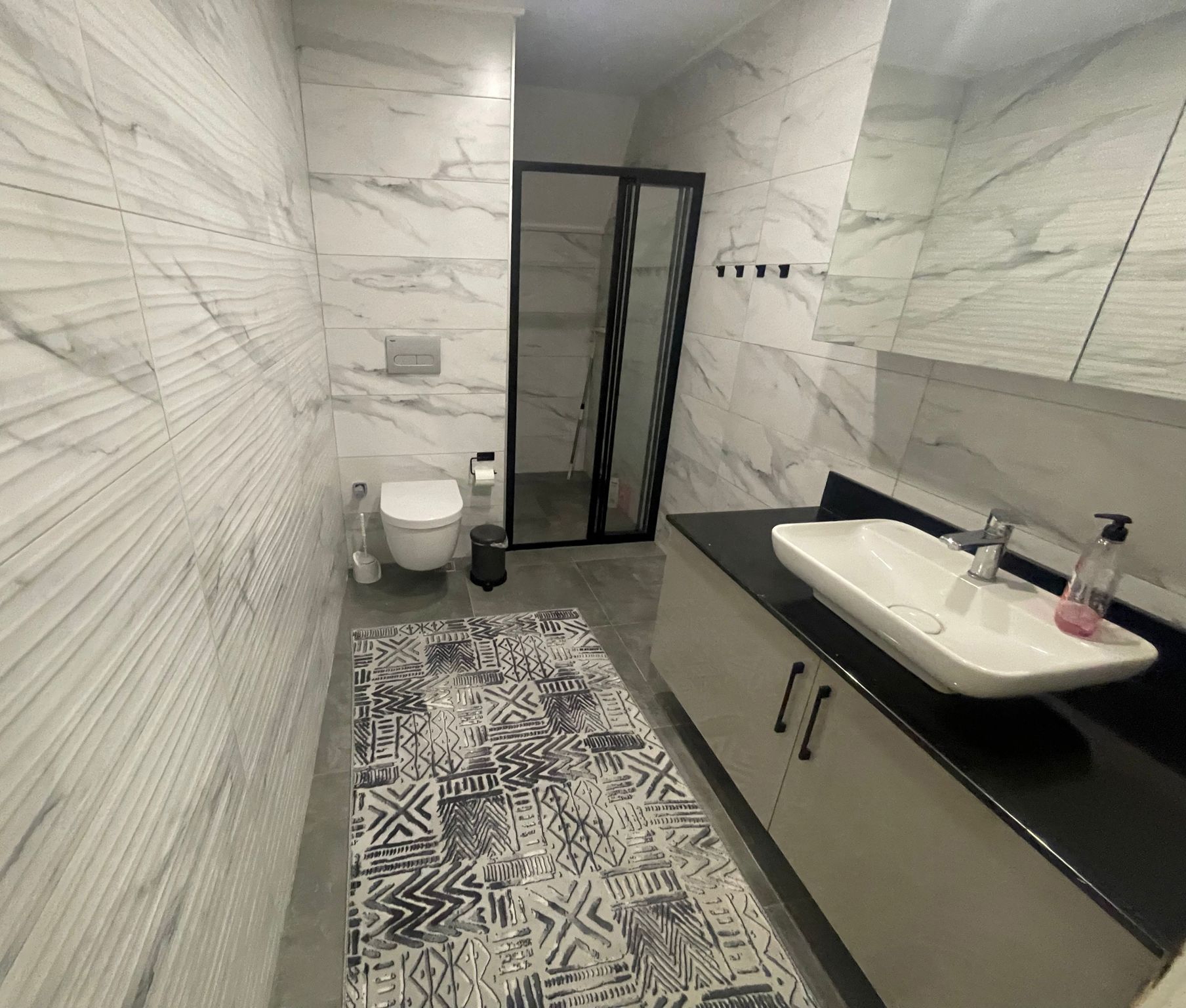 Luksus 2+1 Penthouse med Bjergudsigt i Alanya Centrum
