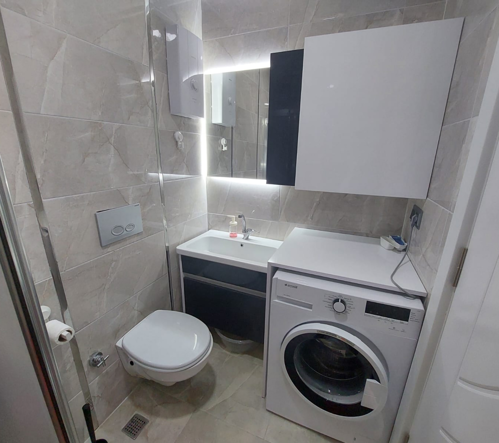Ylellinen 1+1 huoneisto vuorinäköalalla, Alanya - Avsallar